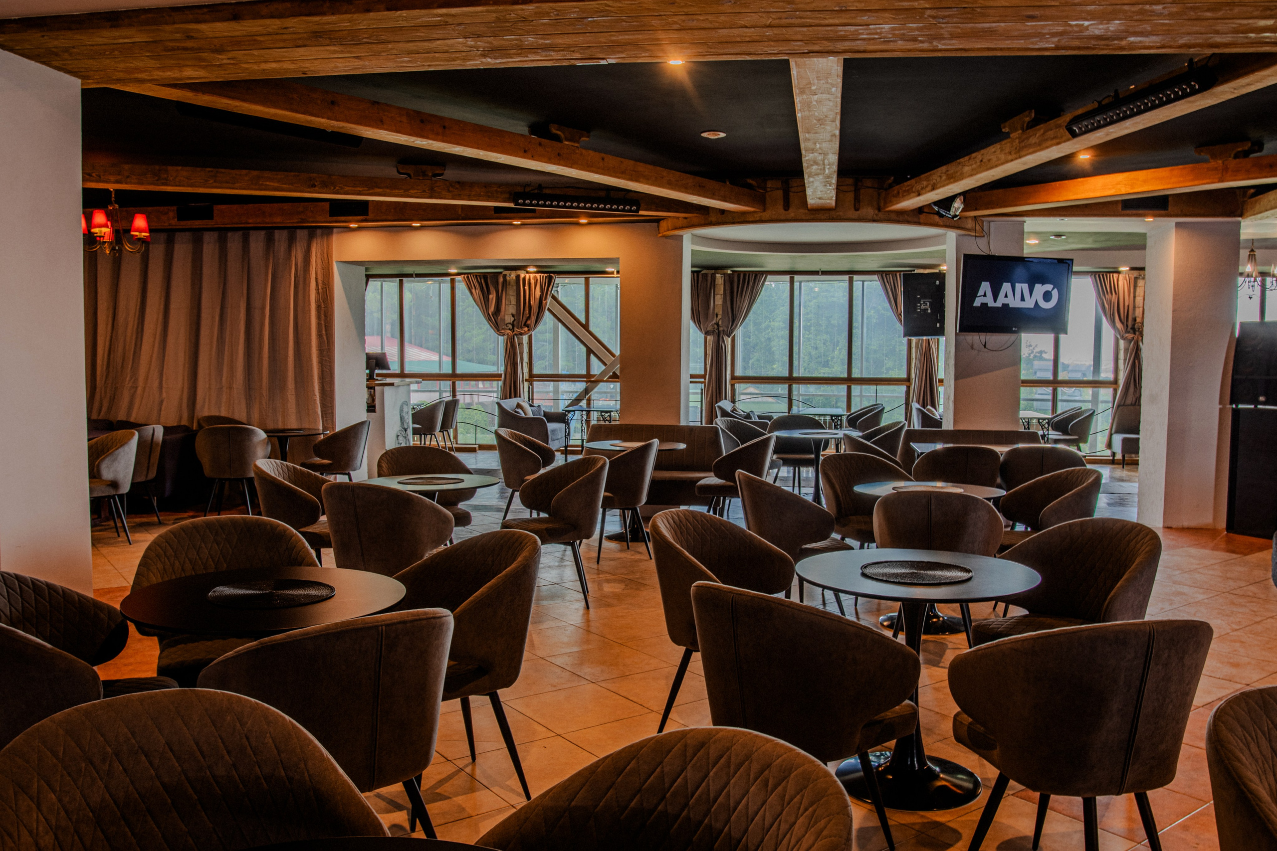 Концертный клуб «Сердце замка» A-Alvo, фото интерьерного фотографа Алексея Муравьёва, музыкальное пространство УфаЛобби клуба «Сердце замка» A-Alvo, съёмка интерьерного фотографа Алексея Муравьёва, концертная площадкаЗал концертного клуба «Сердце замка» A-Alvo, работа интерьерного фотографа Алексея Муравьёва, мероприятия УфаСцена клуба «Сердце замка» A-Alvo, фото интерьерного фотографа Алексея Муравьёва, музыкальные выступленияФойе концертного клуба «Сердце замка» A-Alvo, съёмка интерьерного фотографа Алексея Муравьёва, атмосфера УфаАкустика клуба «Сердце замка» A-Alvo, работа интерьерного фотографа Алексея Муравьёва, живой звукЗона отдыха «Сердце замка» A-Alvo, фото интерьерного фотографа Алексея Муравьёва, комфорт для зрителейВход в клуб «Сердце замка» A-Alvo, съёмка интерьерного фотографа Алексея Муравьёва, концертная площадка УфаИнтерьер концертного клуба «Сердце замка» A-Alvo, работа интерьерного фотографа Алексея Муравьёва, мероприятияОсвещение клуба «Сердце замка» A-Alvo, фото интерьерного фотографа Алексея Муравьёва, концертный зал УфаЗвуковое оборудование «Сердце замка» A-Alvo, съёмка интерьерного фотографа Алексея Муравьёва, музыкальная площадкаМеста для зрителей клуб «Сердце замка» A-Alvo, работа интерьерного фотографа Алексея Муравьёва, комфорт УфаБарная зона «Сердце замка» A-Alvo, фото интерьерного фотографа Алексея Муравьёва, концертная площадкаВестибюль клуба «Сердце замка» A-Alvo, съёмка интерьерного фотографа Алексея Муравьёва, вход УфаОбщая панорама концертного клуба «Сердце замка» A-Alvo, работа интерьерного фотографа Алексея Муравьёва, музыкальное пространство