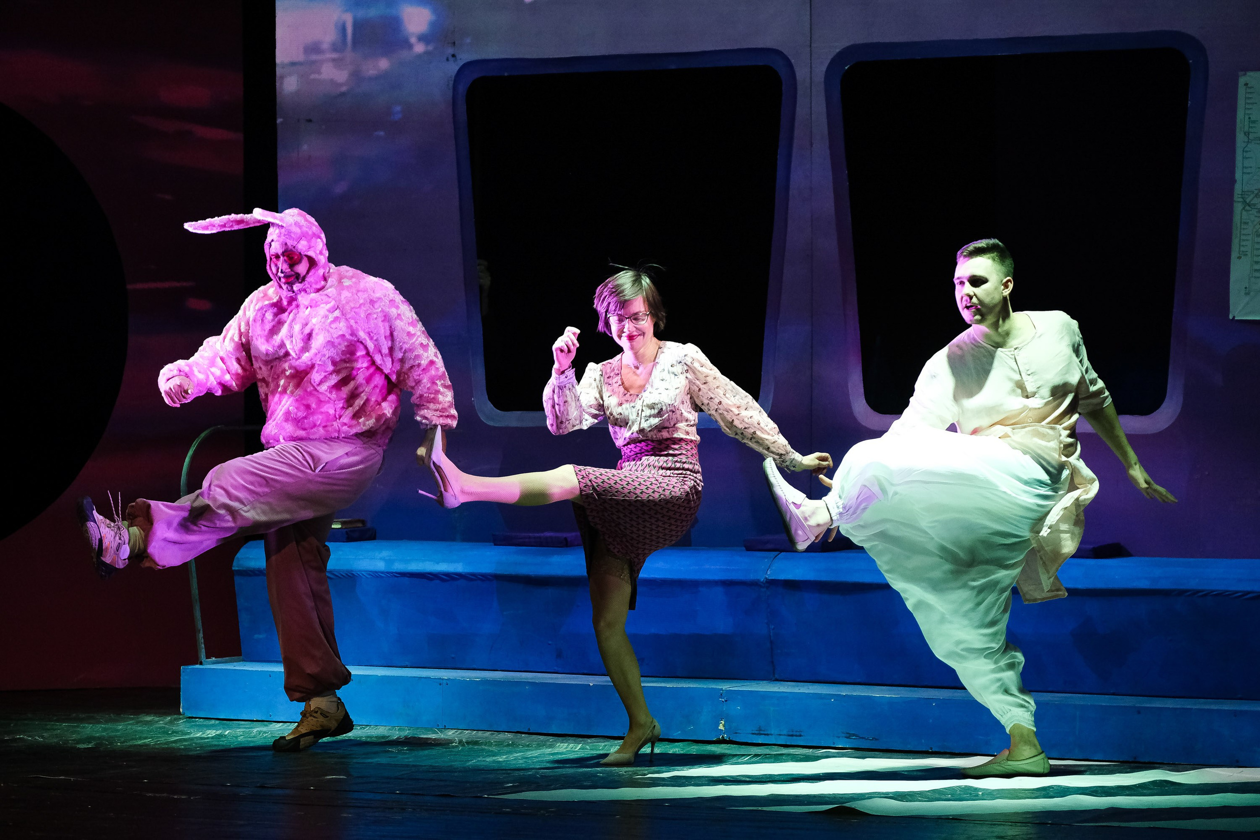 Ганди молчал по субботам. Фотограф Анатолий Деникин