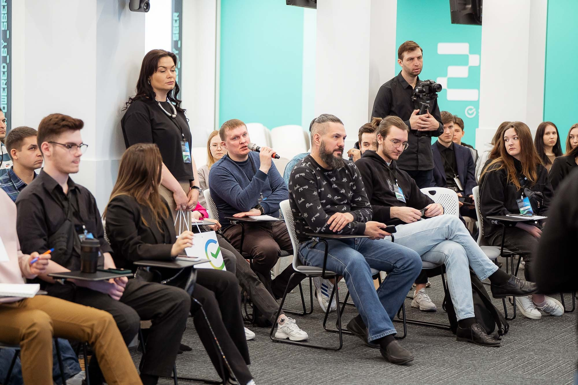СБЕР AIJ в Школе 21. Сергей Кошкин. Репортажная и ивент-фотография в Сургуте