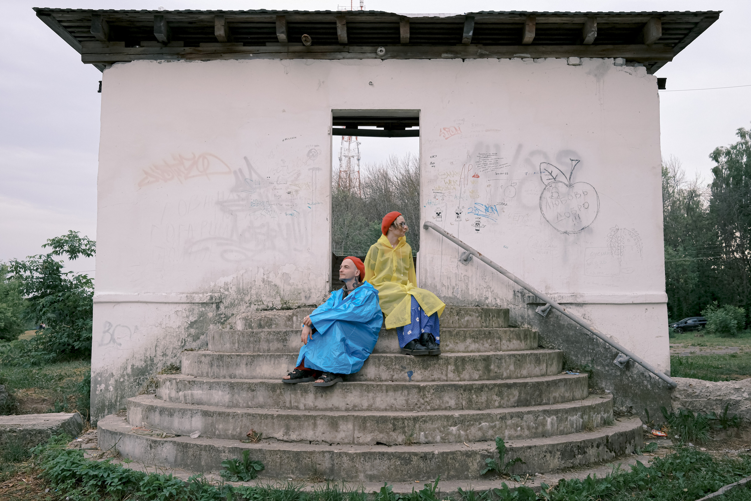 Maya and Serezha, July 2022. Photographer in Israel Alice Milchin