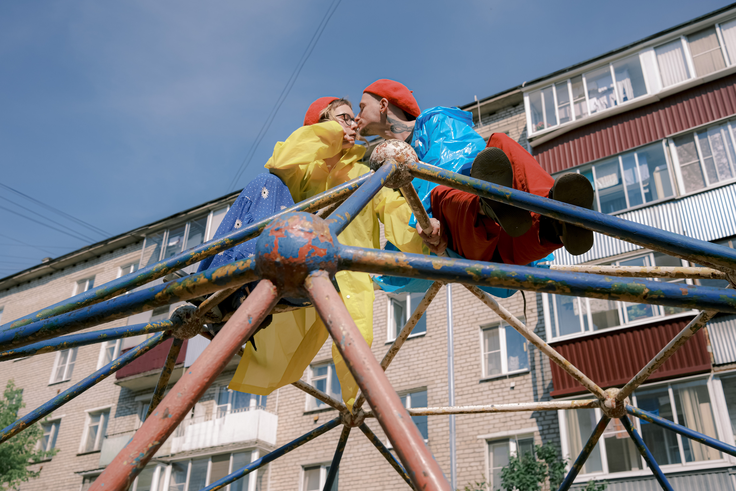 Maya and Serezha, July 2022. Photographer in Israel Alice Milchin