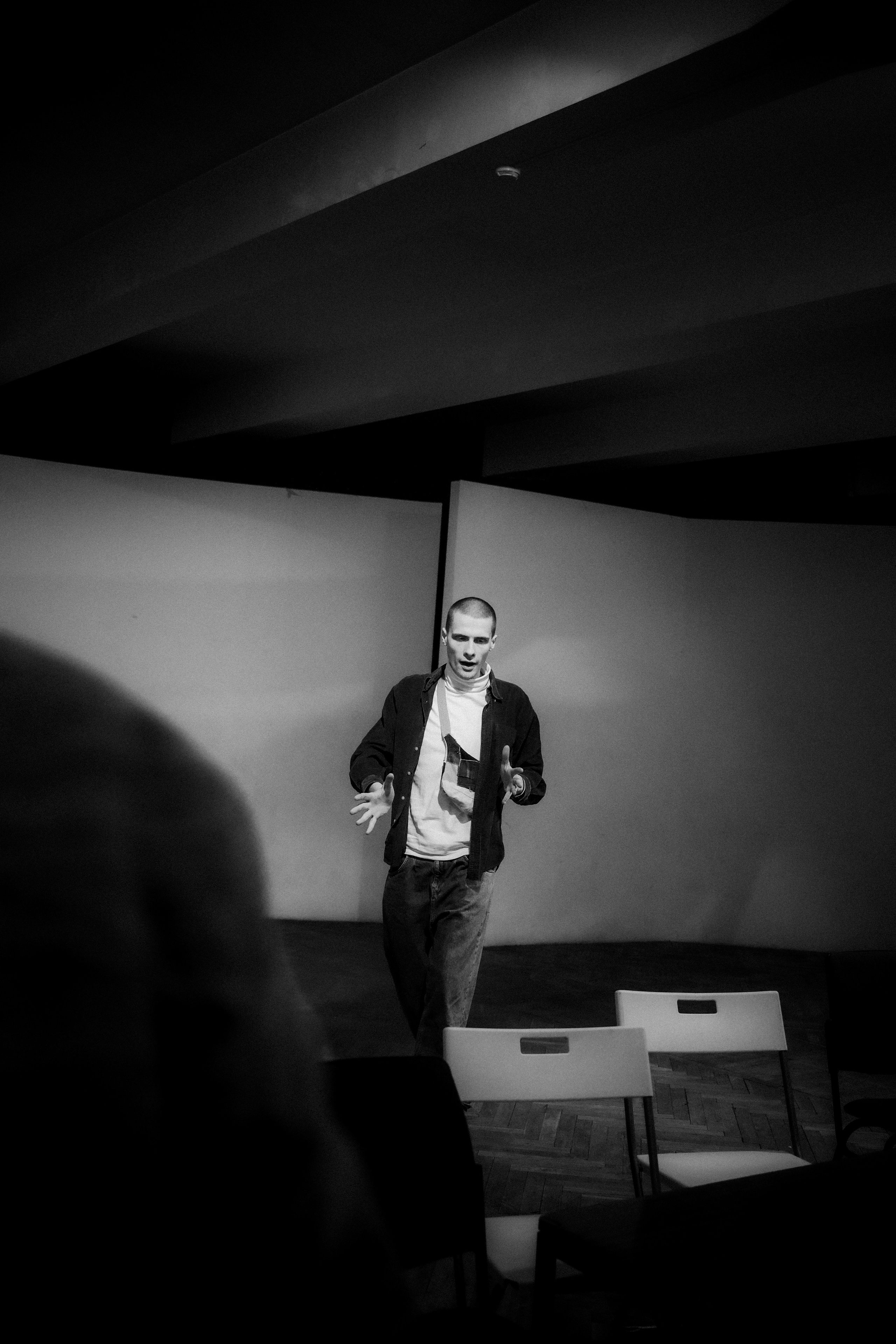 Theater of the Simple-Hearted, March 2022. Photographer in Israel Alice Milchin