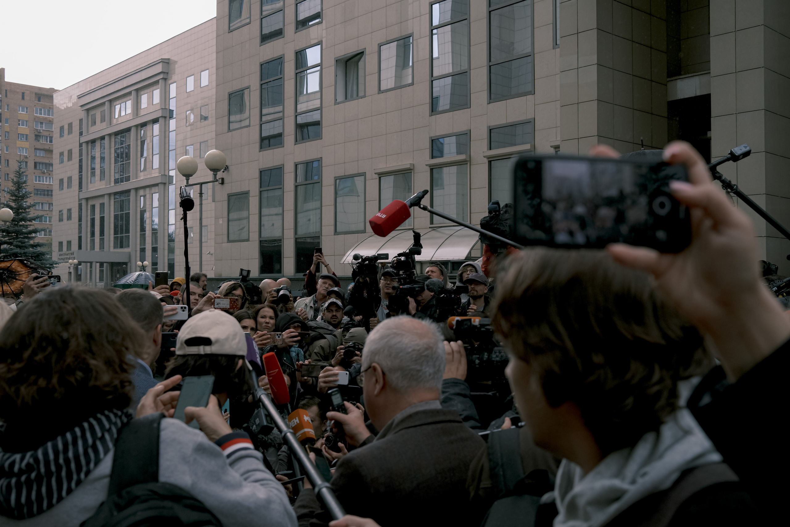 September 5th 2022: Sentence for Ivan Safronov. Photographer in Israel Alice Milchin