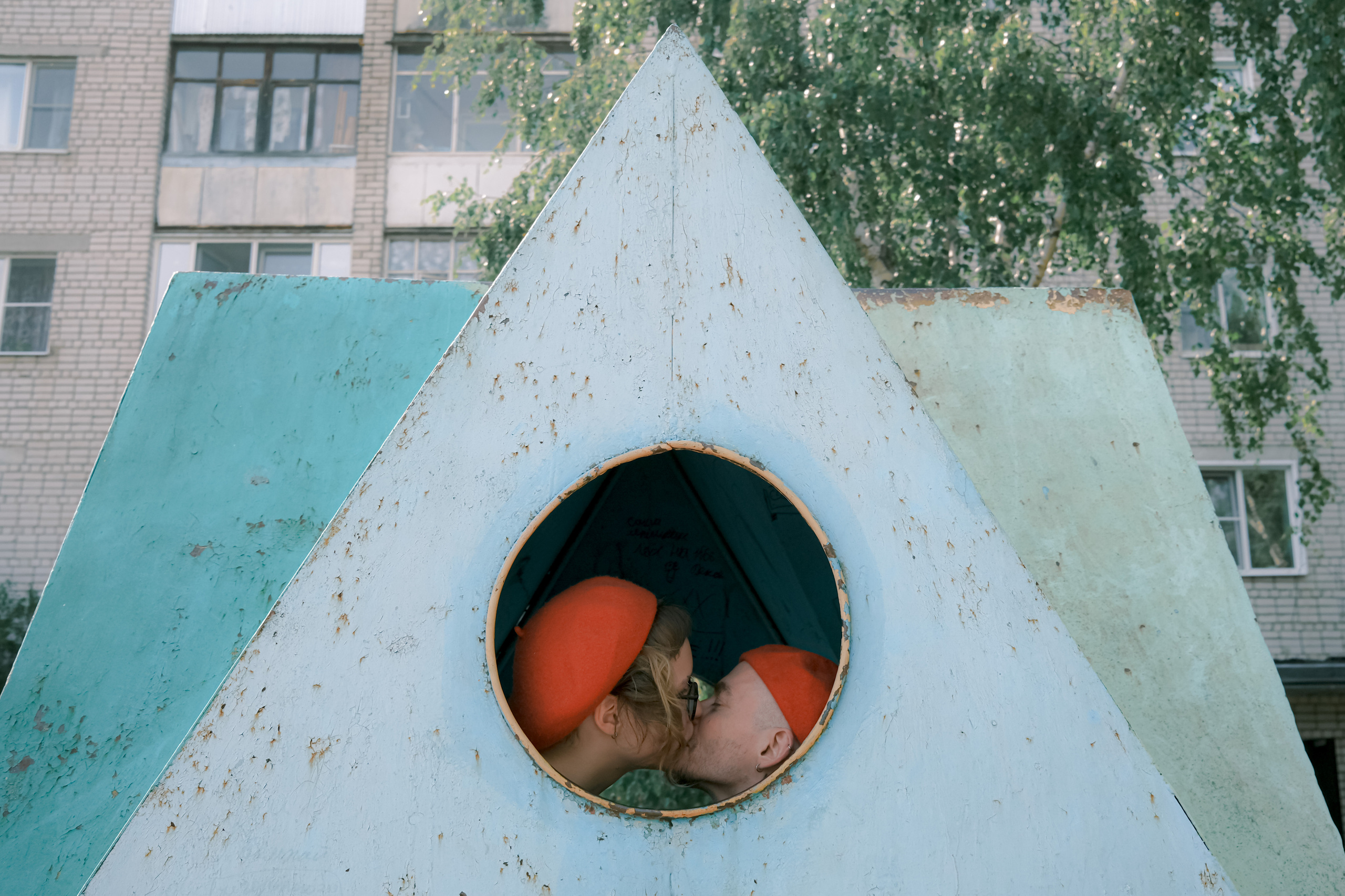 Maya and Serezha, July 2022. Photographer in Israel Alice Milchin