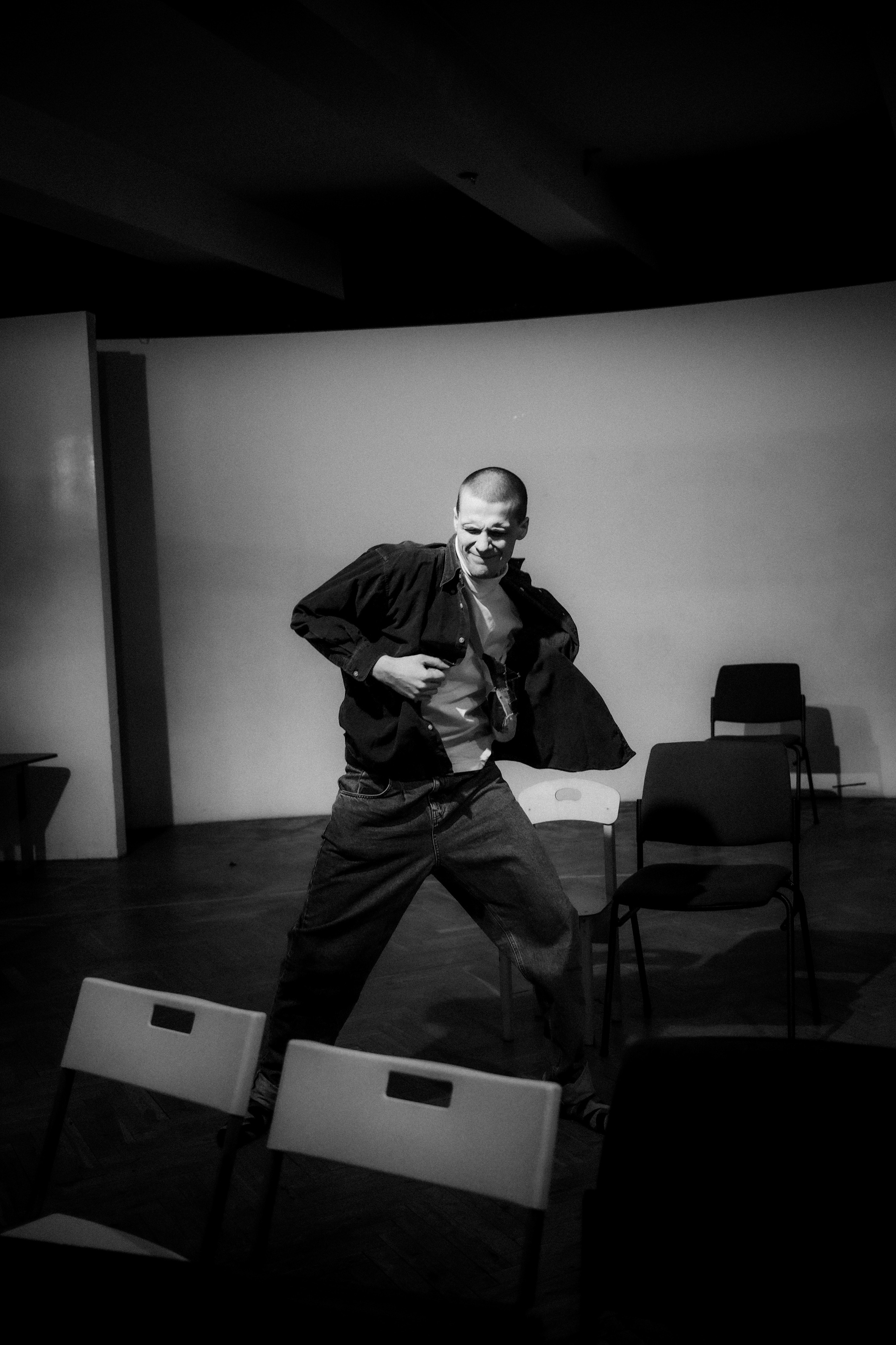 Theater of the Simple-Hearted, March 2022. Photographer in Israel Alice Milchin