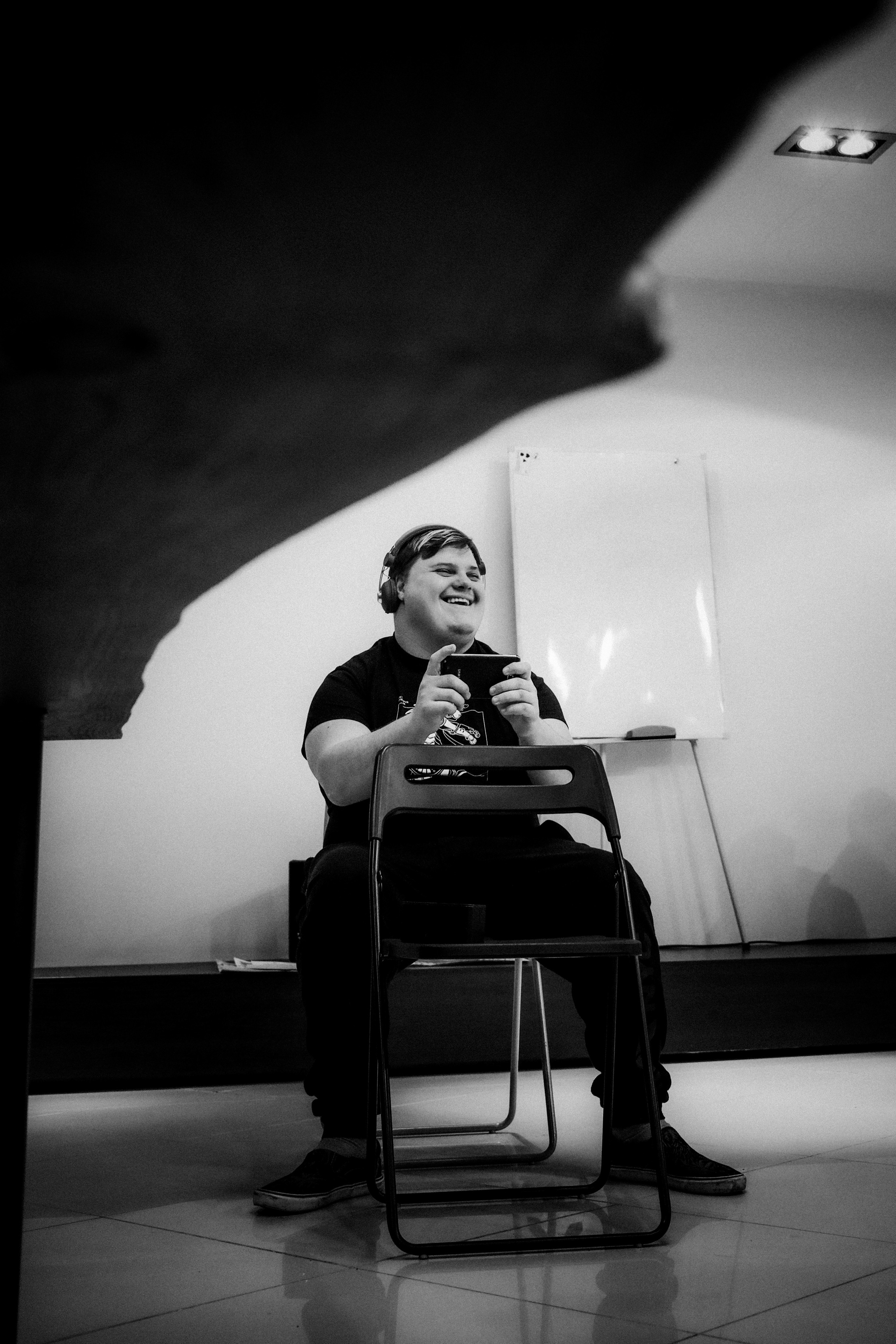 Theater of the Simple-Hearted, March 2022. Photographer in Israel Alice Milchin