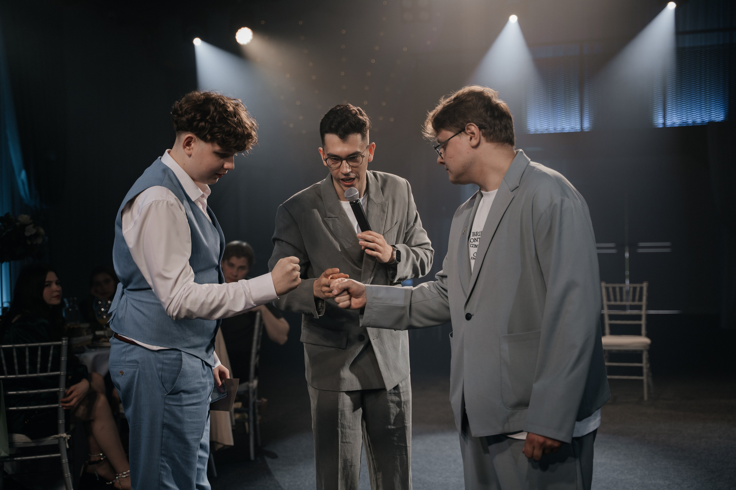 Wedding «Laugh and cry». Свадебные фотограф и видеограф Наталья и Анатолий Новиковы СПб