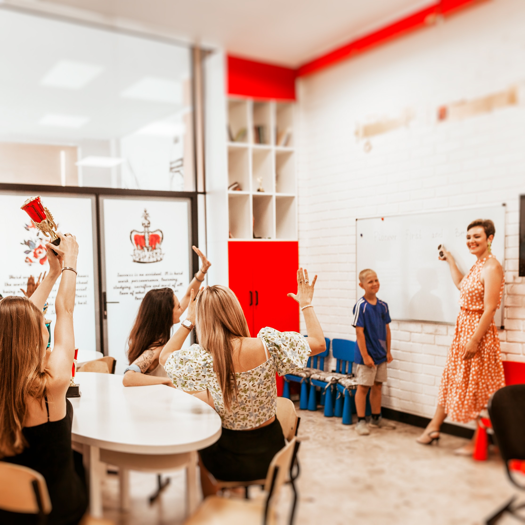 Школа английского языка. Контент фотограф в Симферополе и по Крыму Даша Пац