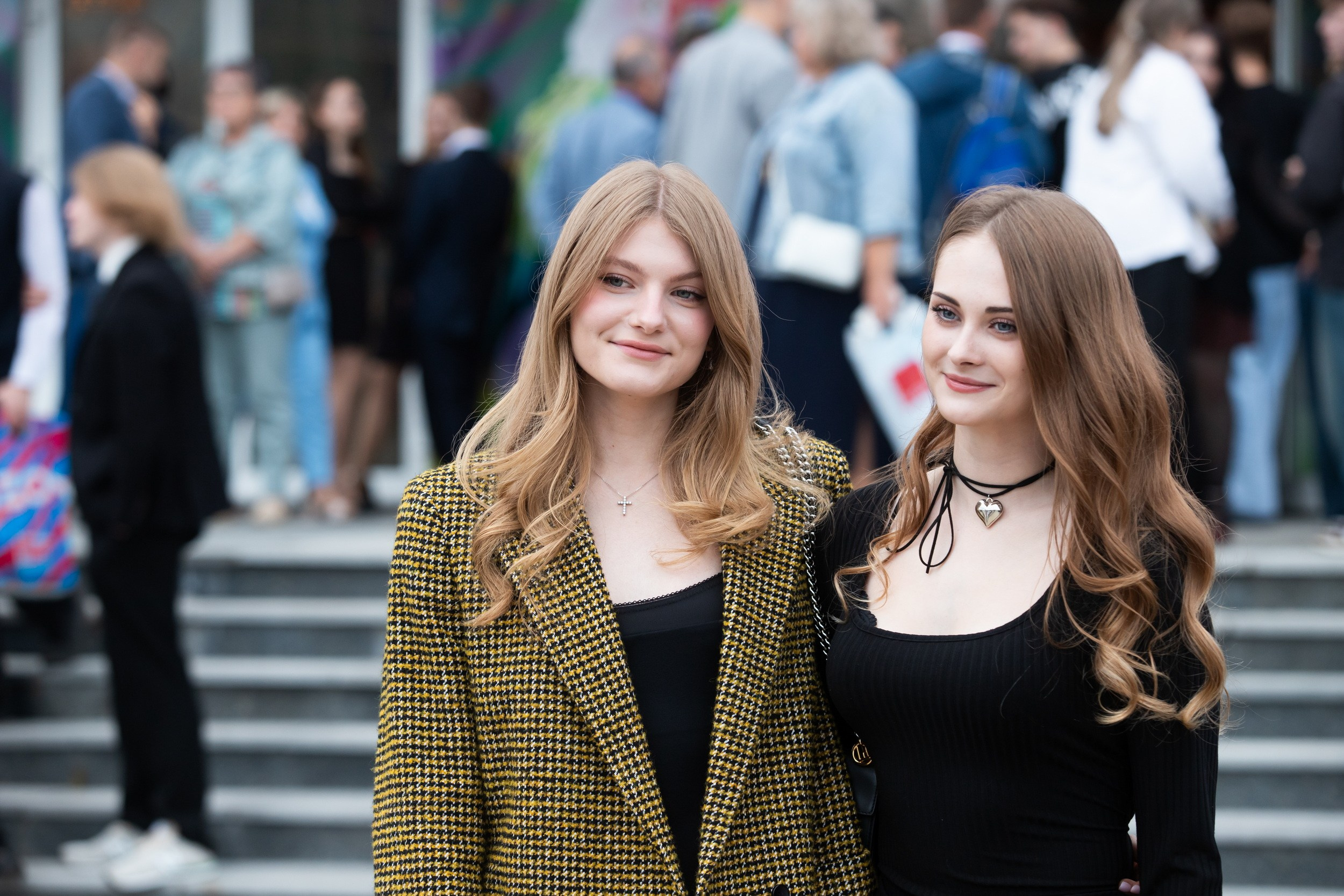 Городской бал выпускников (24 июня 2025). Репортажный фотограф Алексей Пирязев