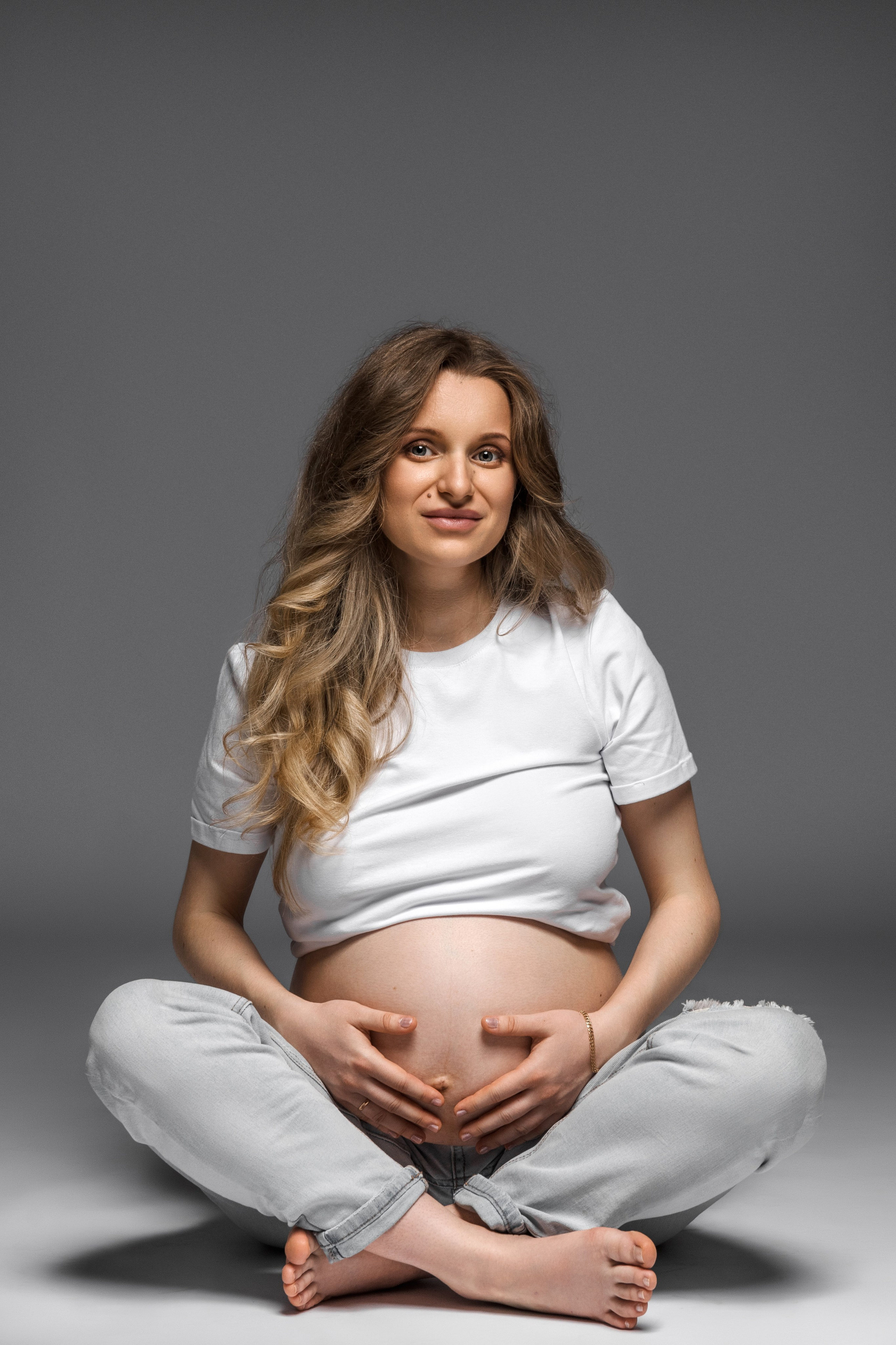 Беременность. Индивидуальные, семейные, студийные съемки в Серпухове и за пределами