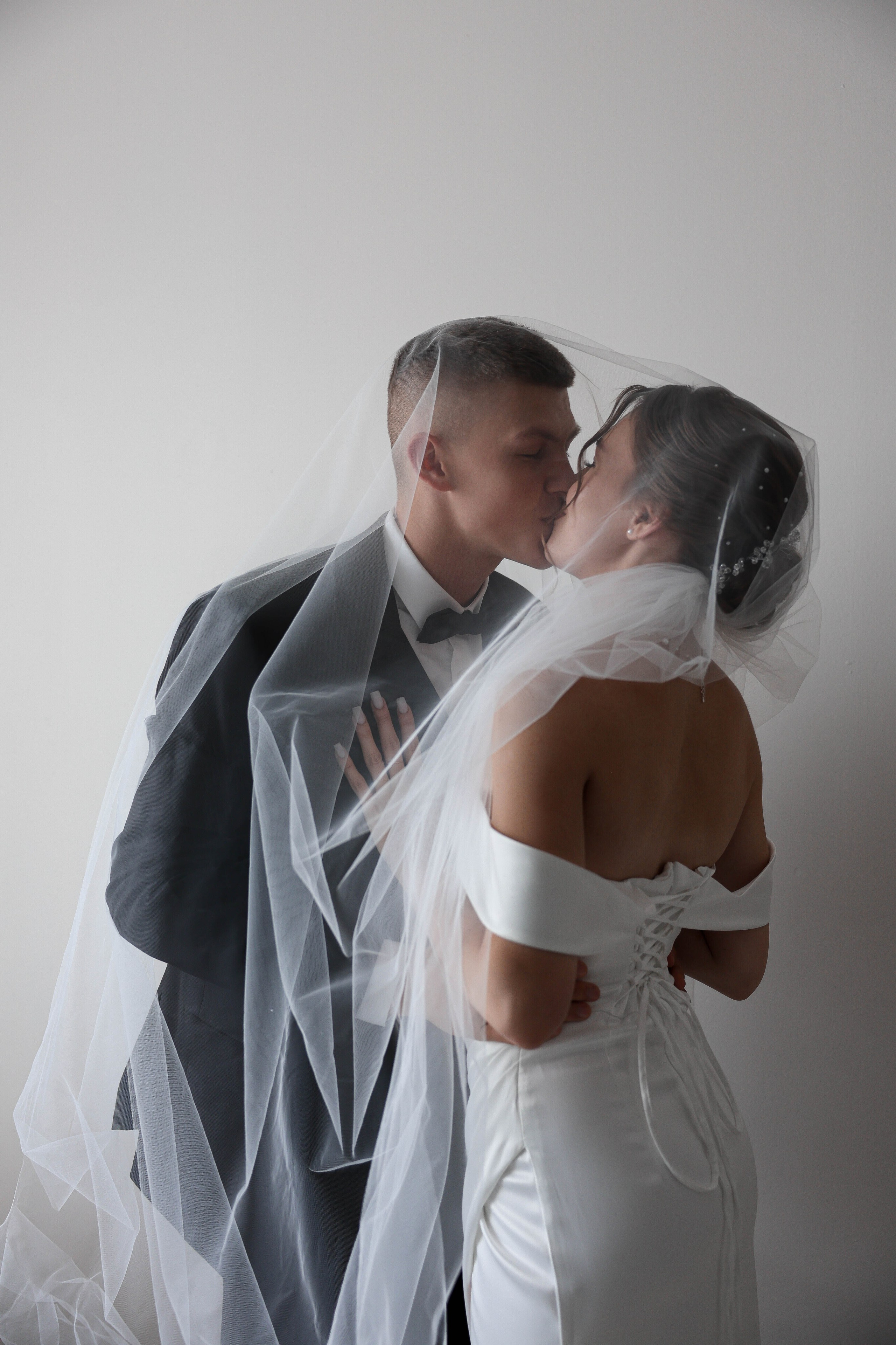 WEDDIND TNT. Свадебный и Школьный фотограф Улан-Удэ Бурятия Джулия Топоева Выпускные альбомы Фотограф на мероприятие