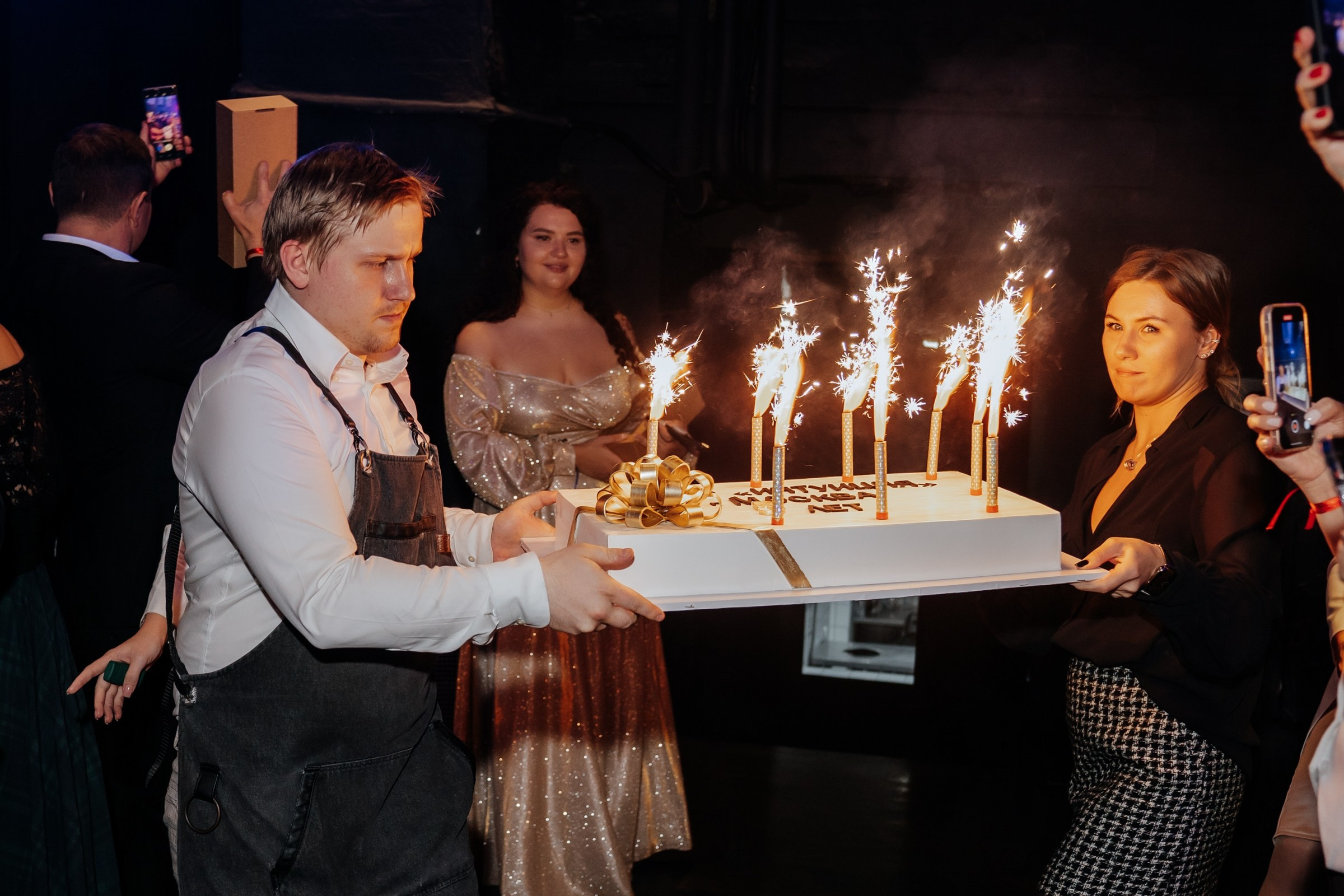 Юбилей клуба «ИНТУИЦИЯ». Семейный и репортажный фотограф в Москве Оксана Шилова