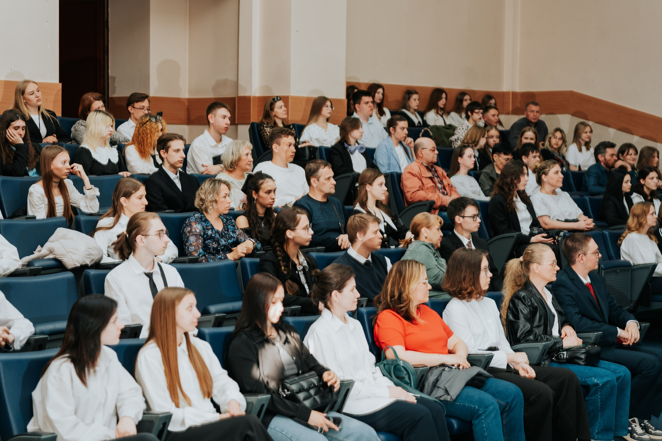 Награждение победителей олимпиады «Мы зажигаем звёзды». Репортажный фотограф Красноярск