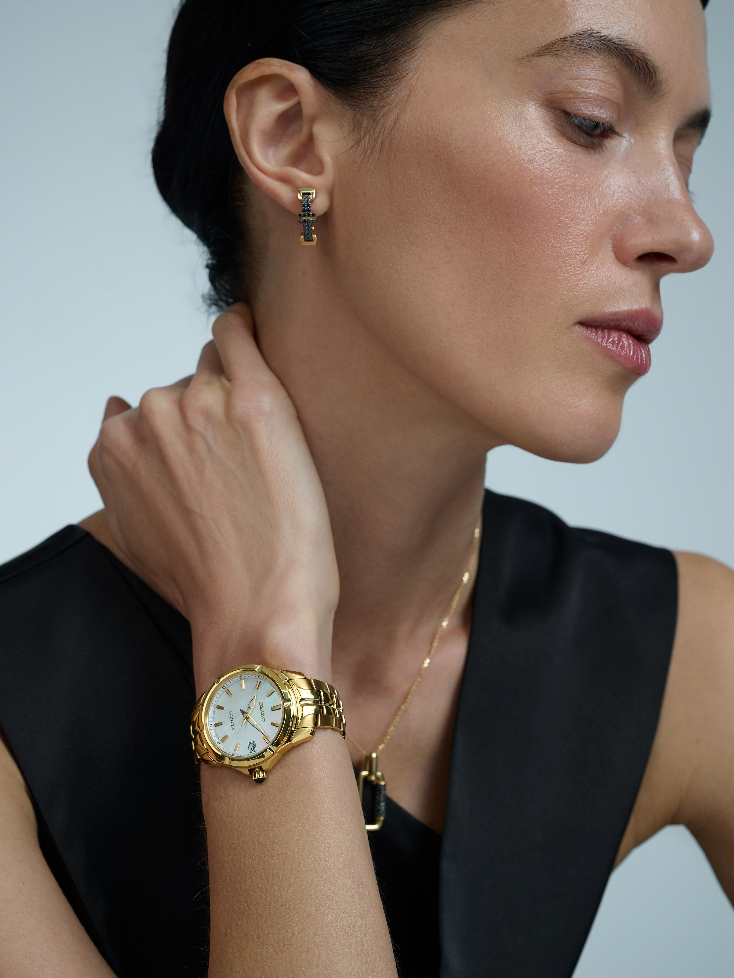 Каталог для бренда AllTime. Фотограф для брендов в Москве Ксения Чупрунова