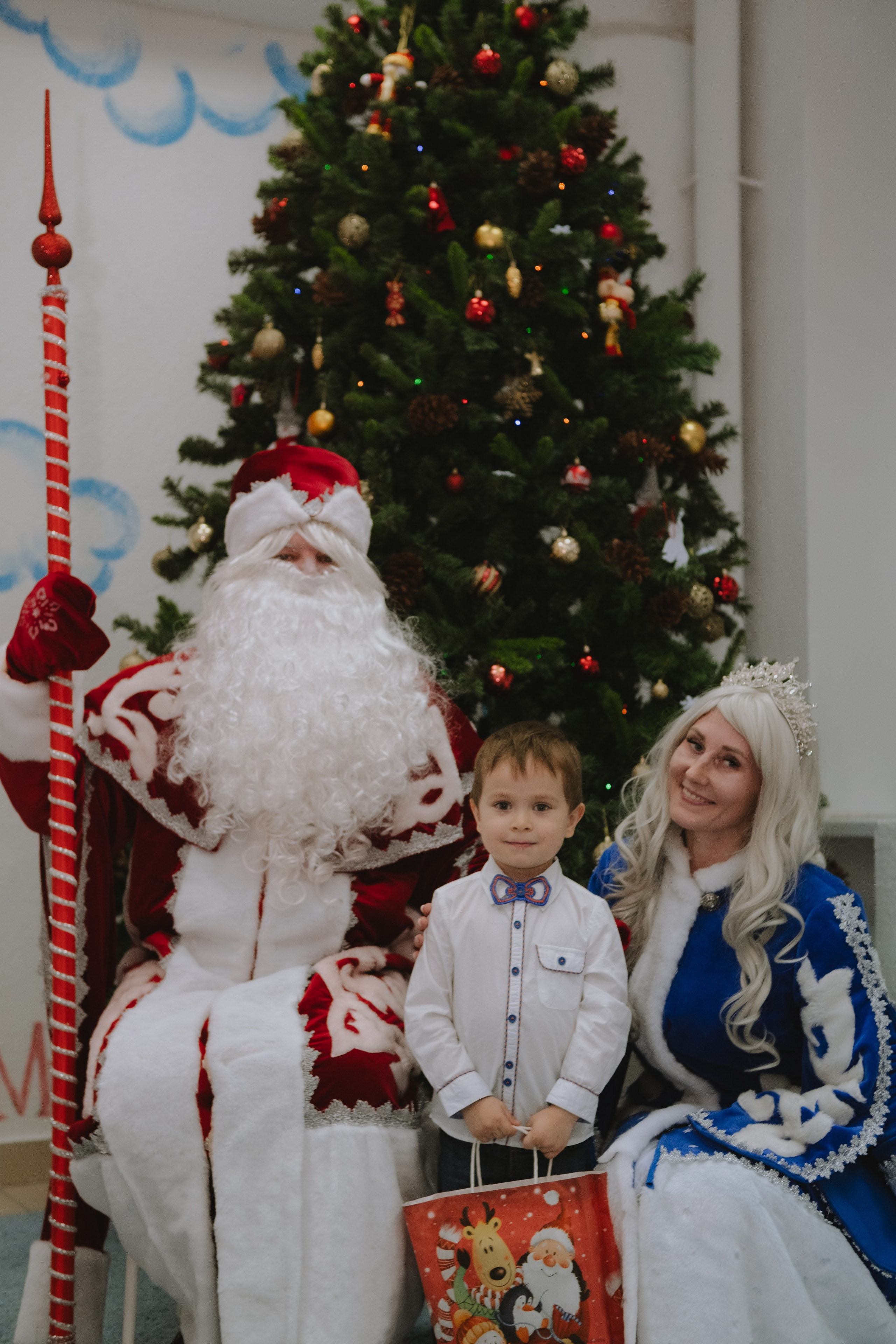 Мир знаний (Новогодний утренник). Serg_film