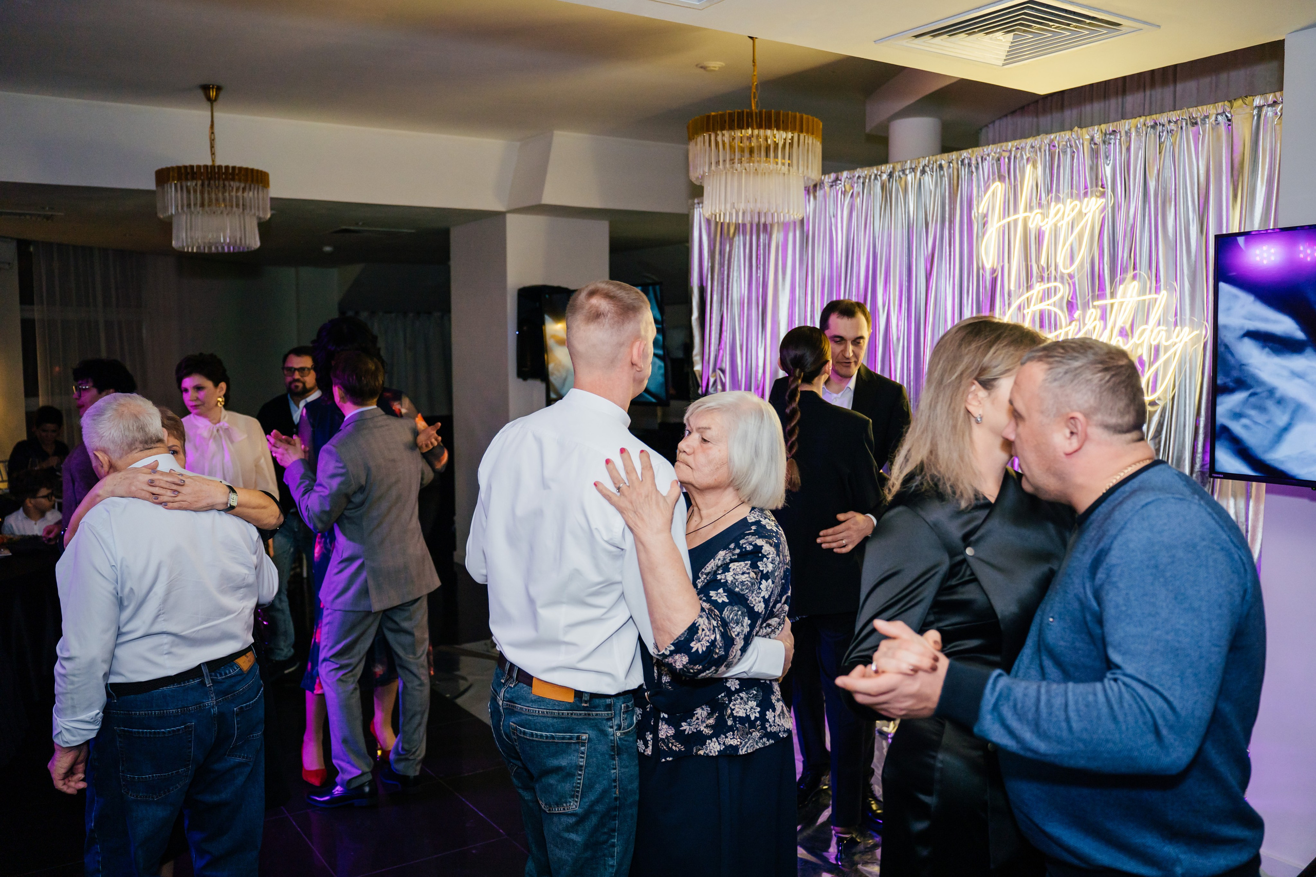 День рождения Ирины. Видеограф и Фотограф в Челябинске Ксения и Владимир Рюмины