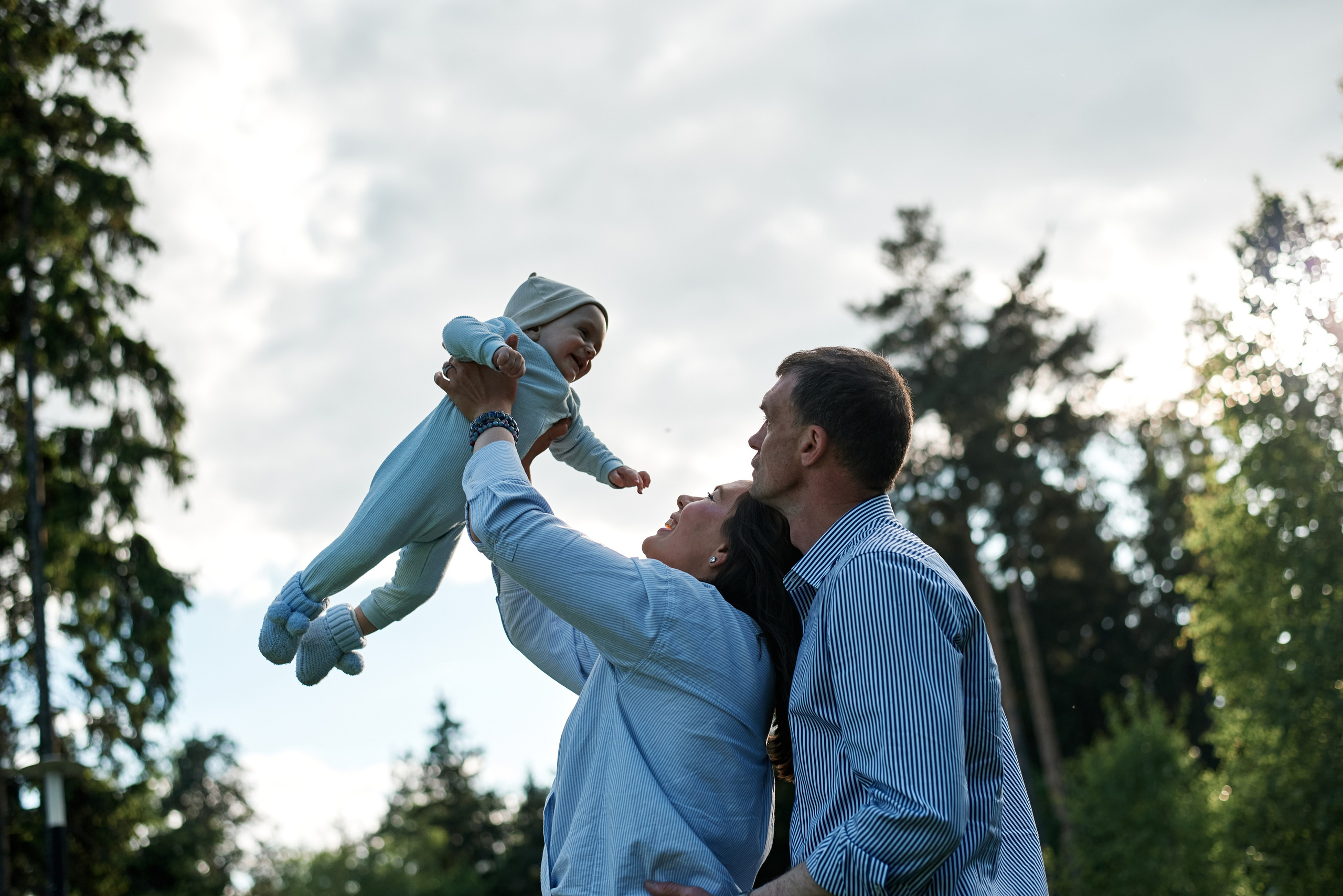 Мыльные пузыри. Семейная фотопрогулка. Семейный фотограф в Железнодорожном Масаева Елена