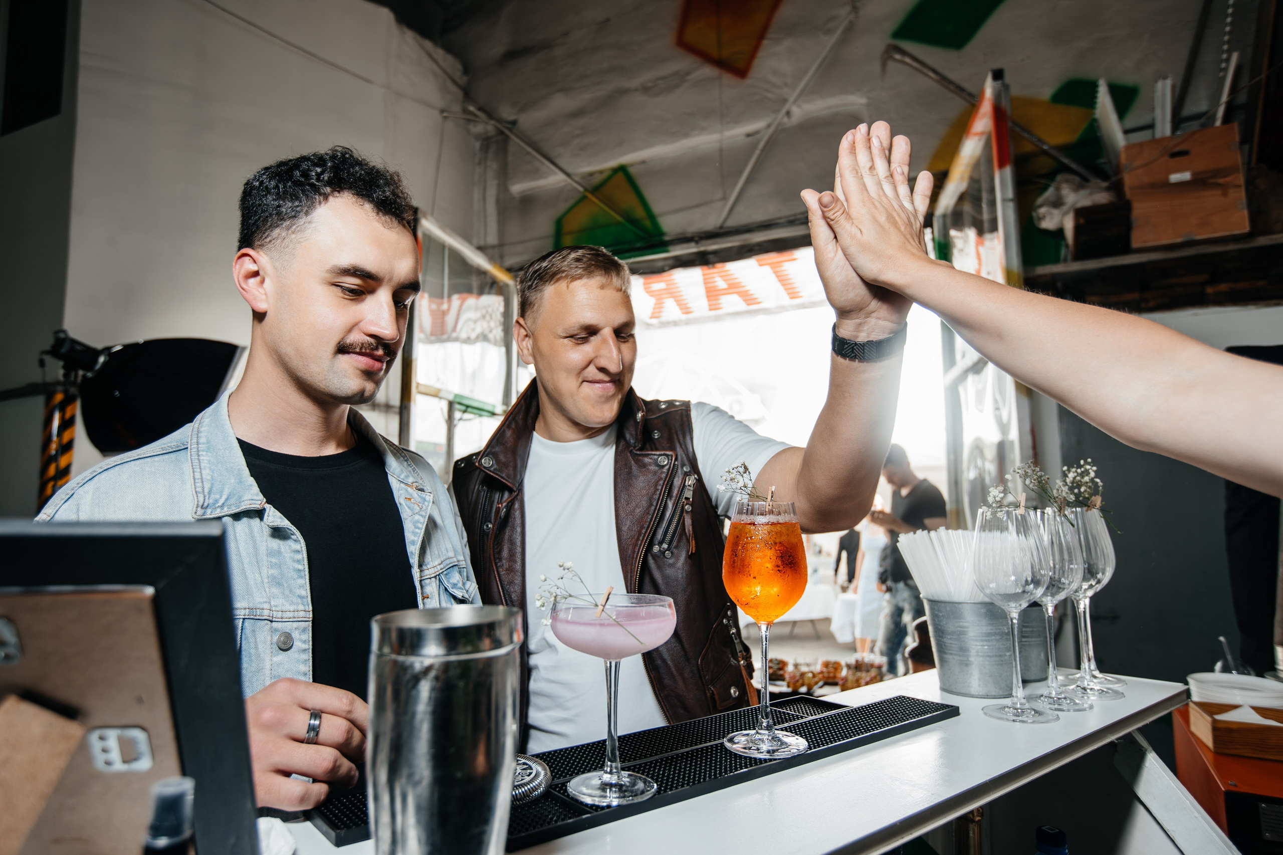 Анна & Евгений проект «Четыре свадьбы» на Пятнице. Свадебный фотограф Барнаул Алексей Павлов