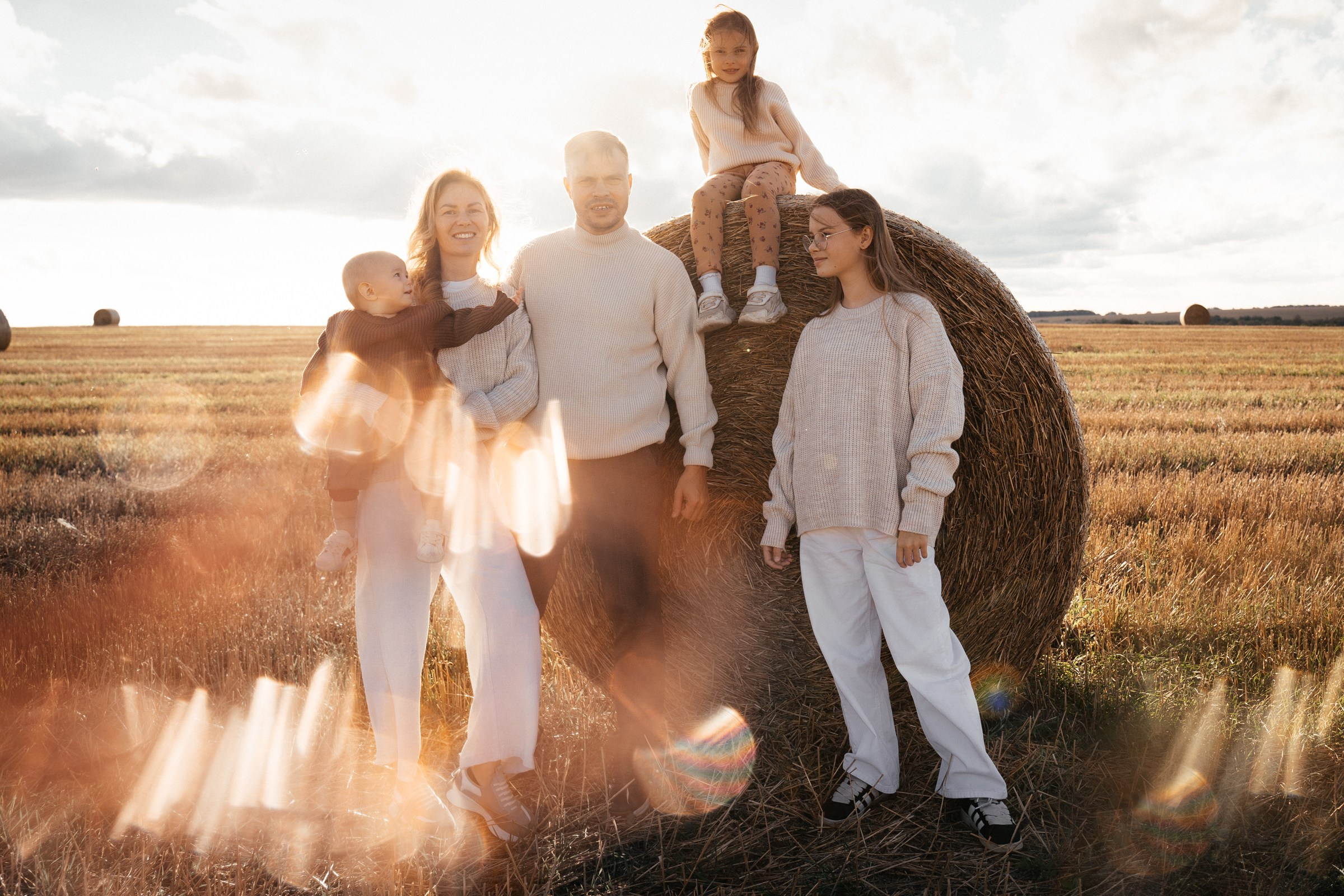 Семейная в полях. Фотохудожник Гордеева Анна г. Владимир