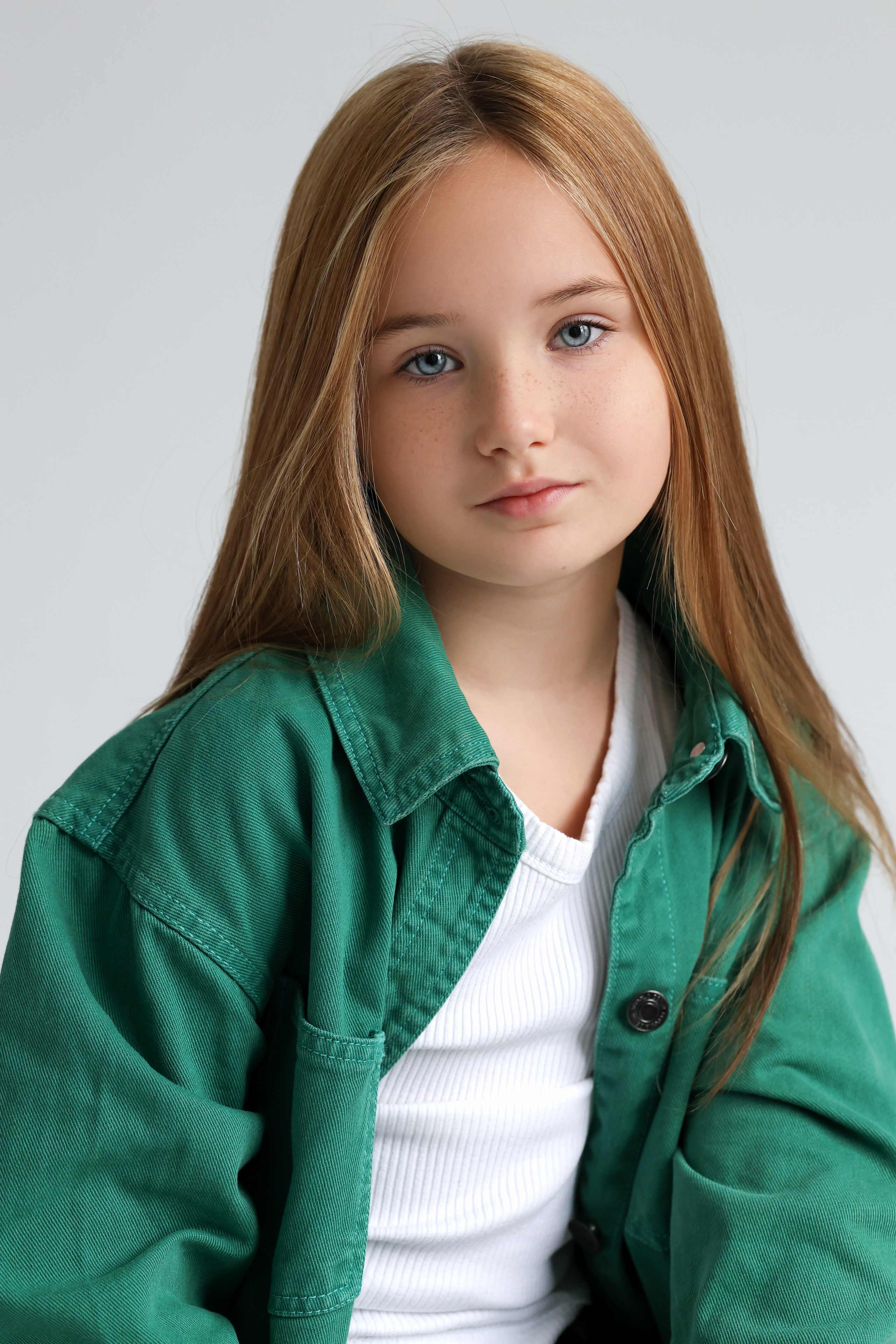 Модельное портфолио. Фотограф Мила Хлусова, Москва. Живые портреты, модельное портфолио и фотопрогулки