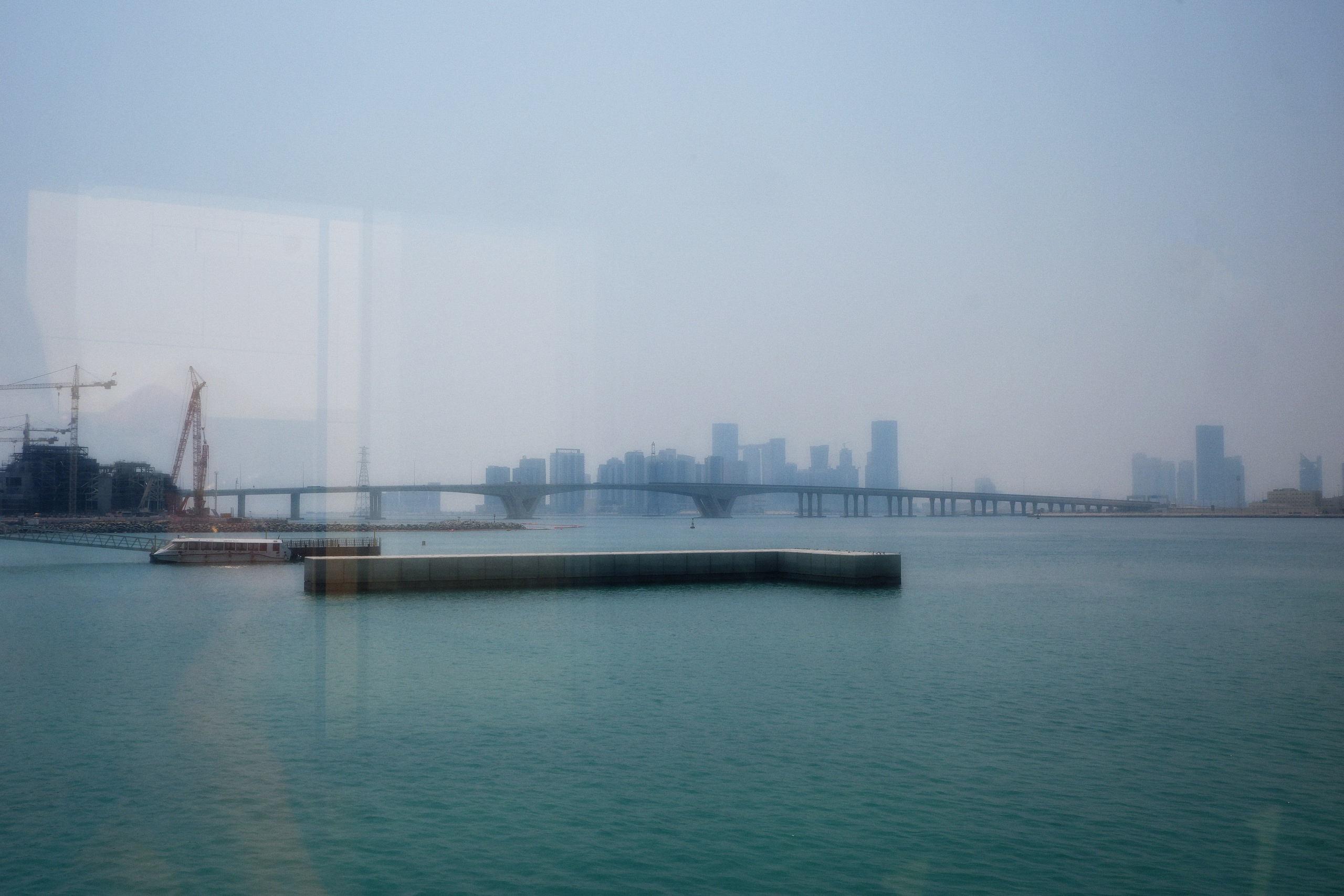 UAE. ANNA — PHOTOGRAPHER