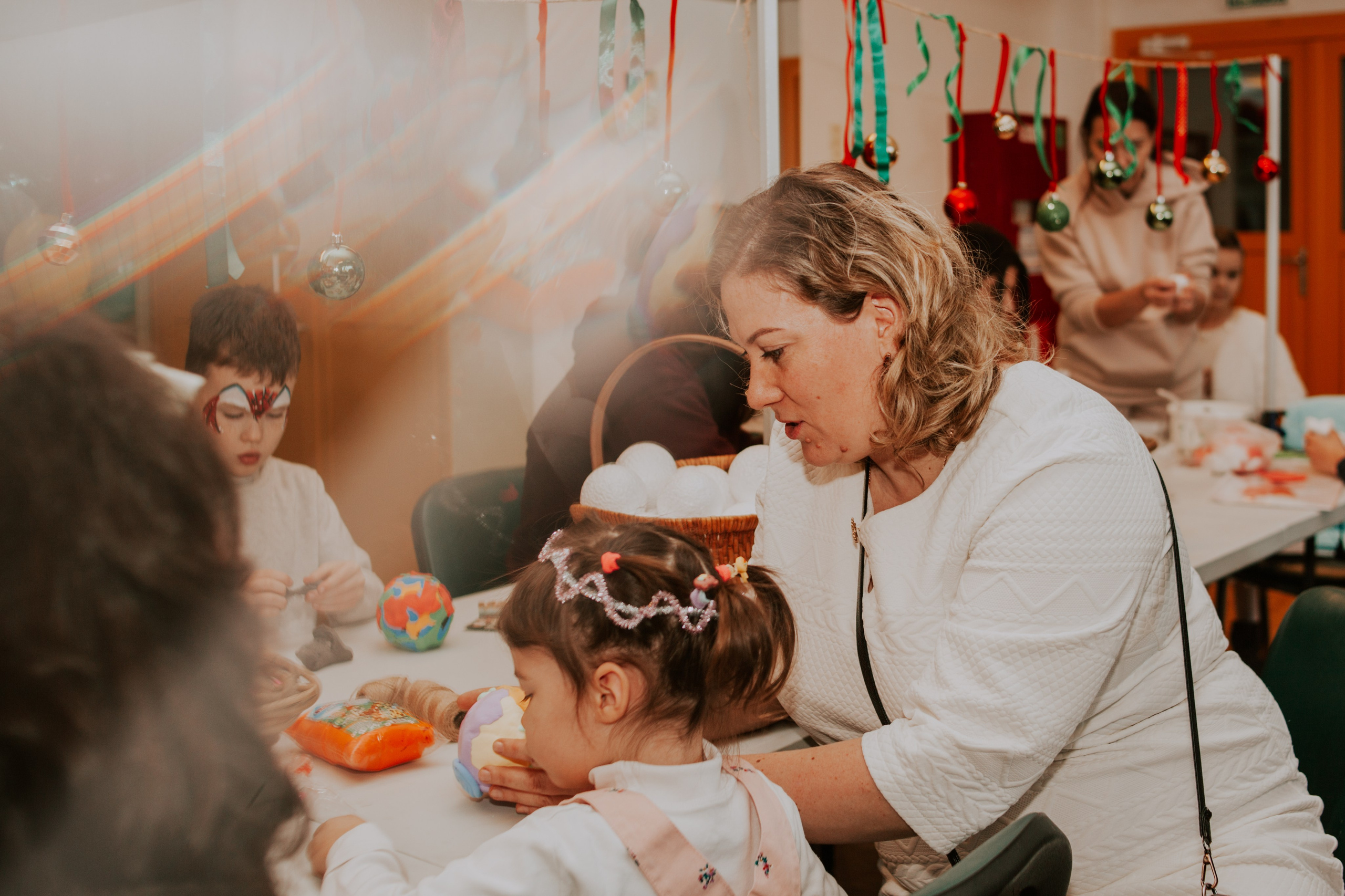 Мастер-класс от Мастерской Наташи Ой на фестивале для детей с ОВЗ «Шире круг». Семейный фотограф во Всеволожске и Санкт-Петербурге Юлия Капустина