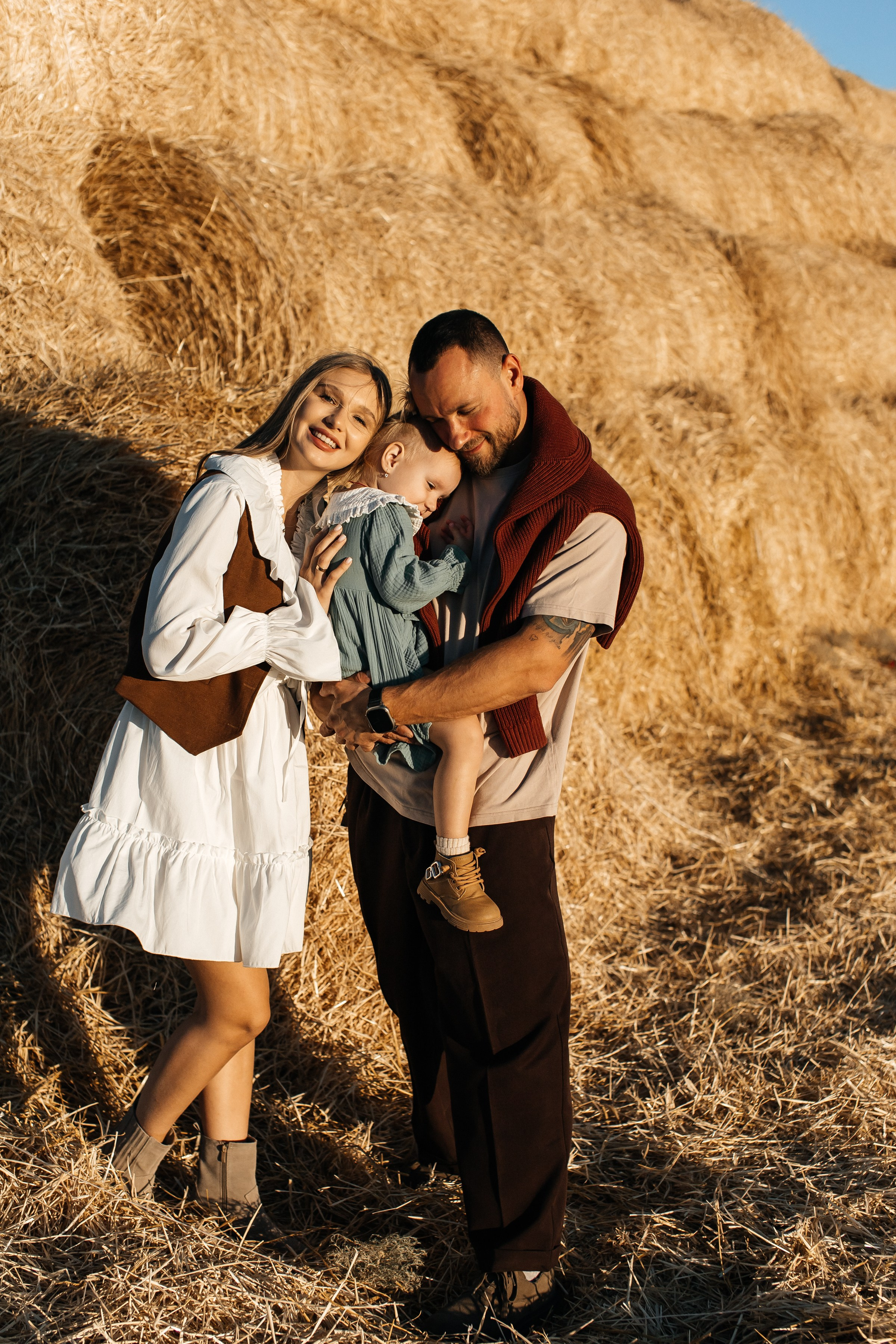 Артем Настя и Николь. Семейный фотограф в Волгодонске Краченцева Анна