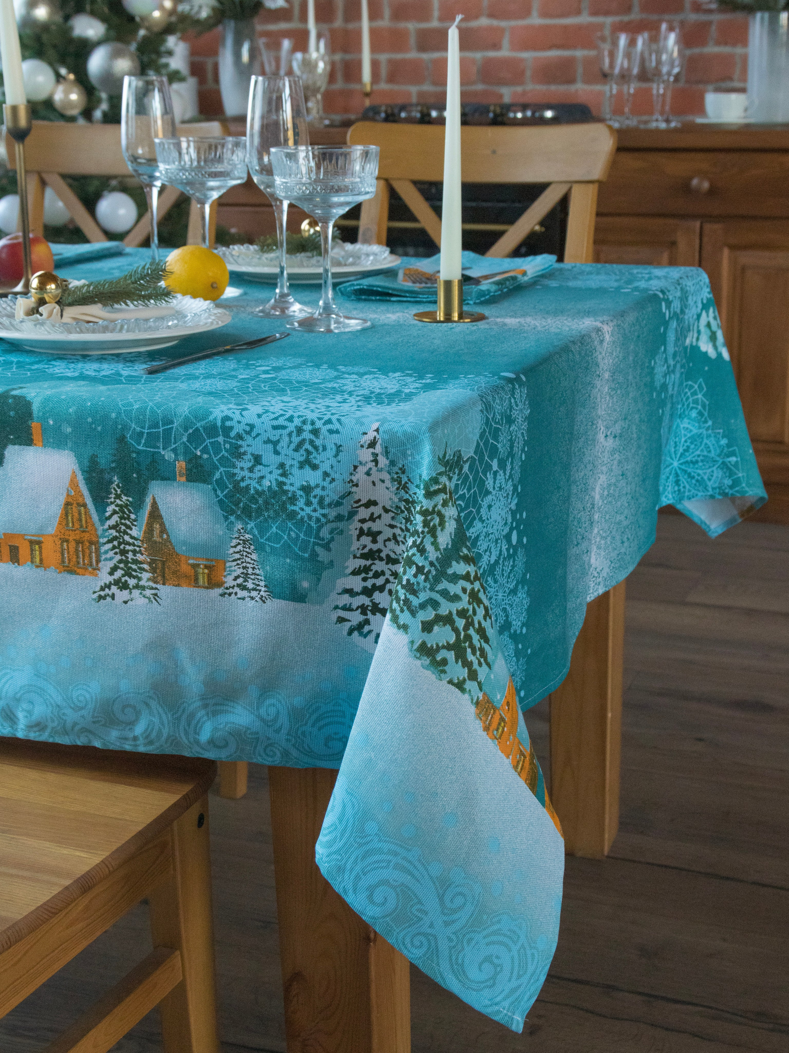 Скатерть новогодняя. Фотостудия для Wildberries Ozon