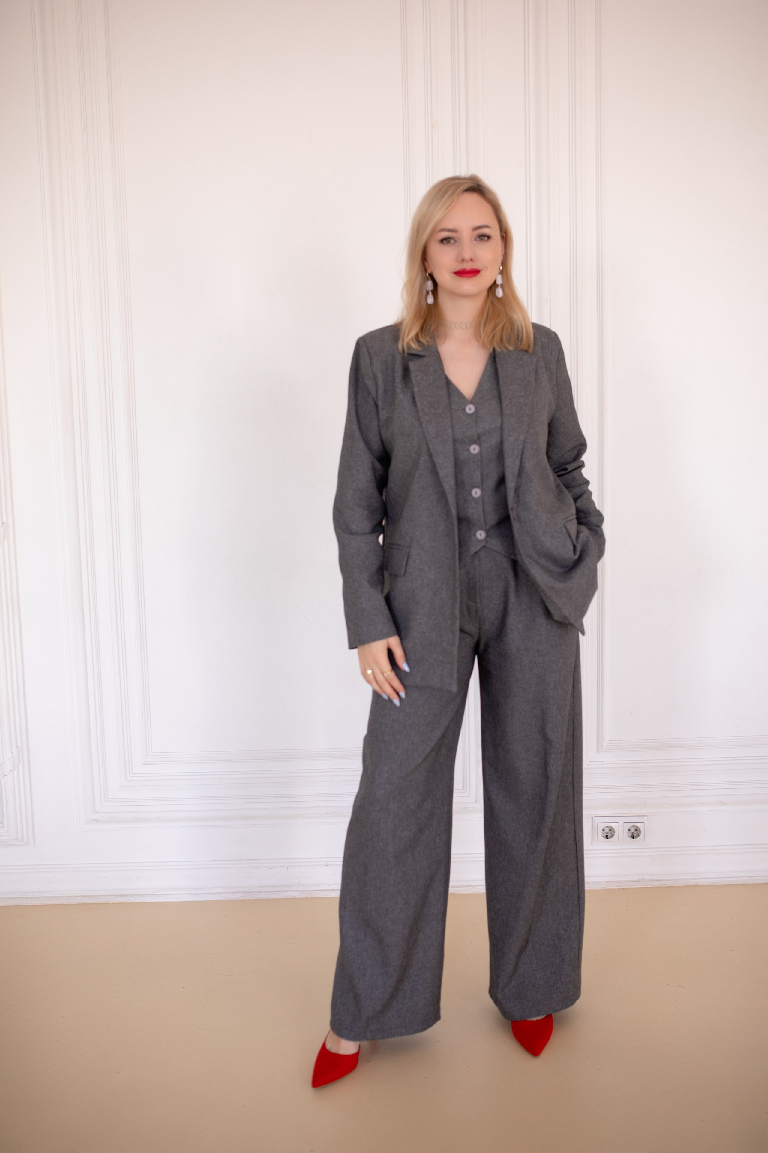 Светлана. Специалист по телеграмм ботам. Фотограф чувственного портрета в Санкт-Петербурге Светлана Фролова