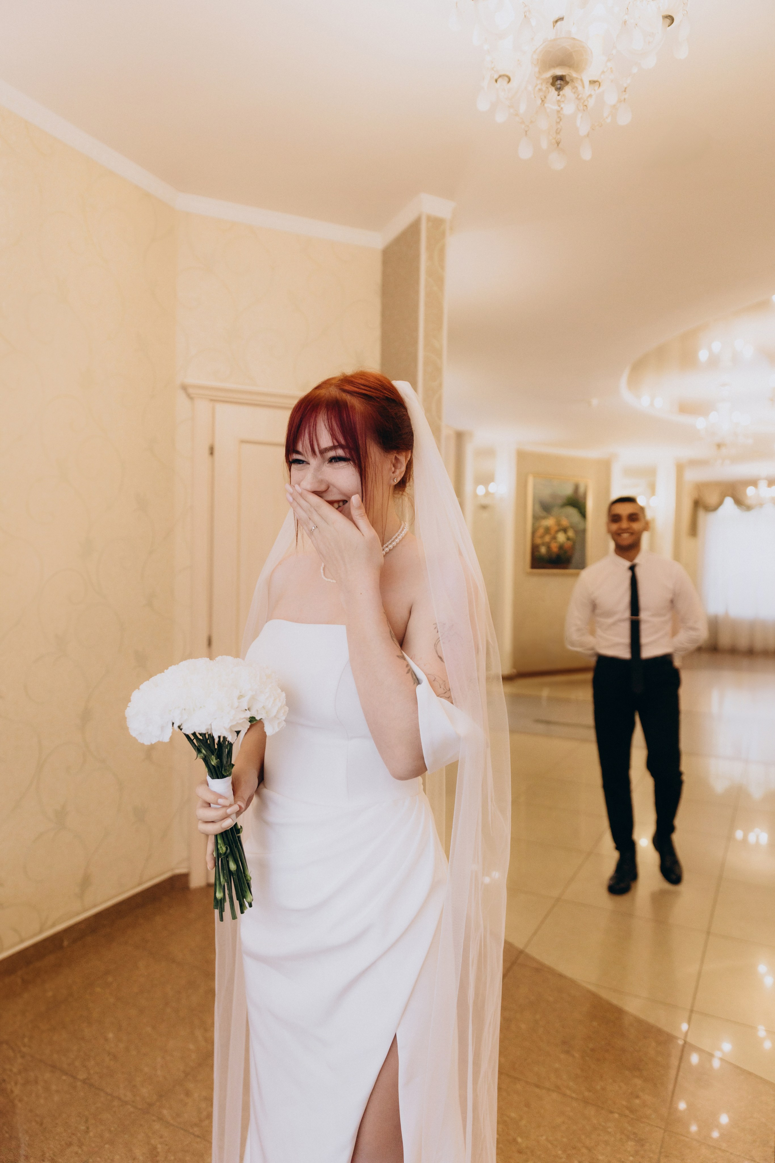 Свадебная фотосессия в пространстве SENO, регистрация в ЗАГСе Адмиралтейского района. Фотограф в Санкт-Петербурге Разиля Идиятуллина