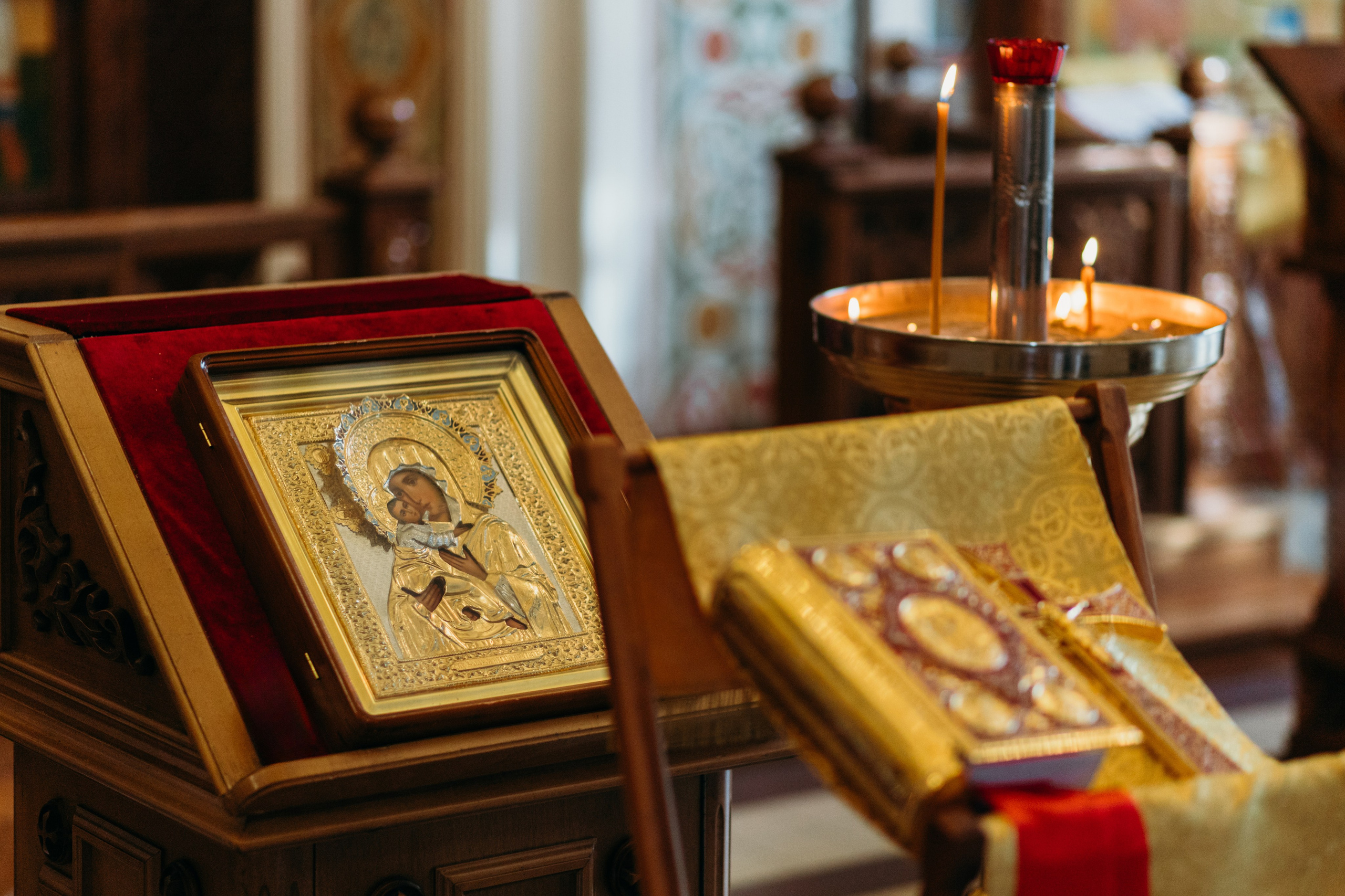 Венчание Храм-Иоанна Предтечи. Фотограф свадебный семейный в Красноярске Шукшина Наталья