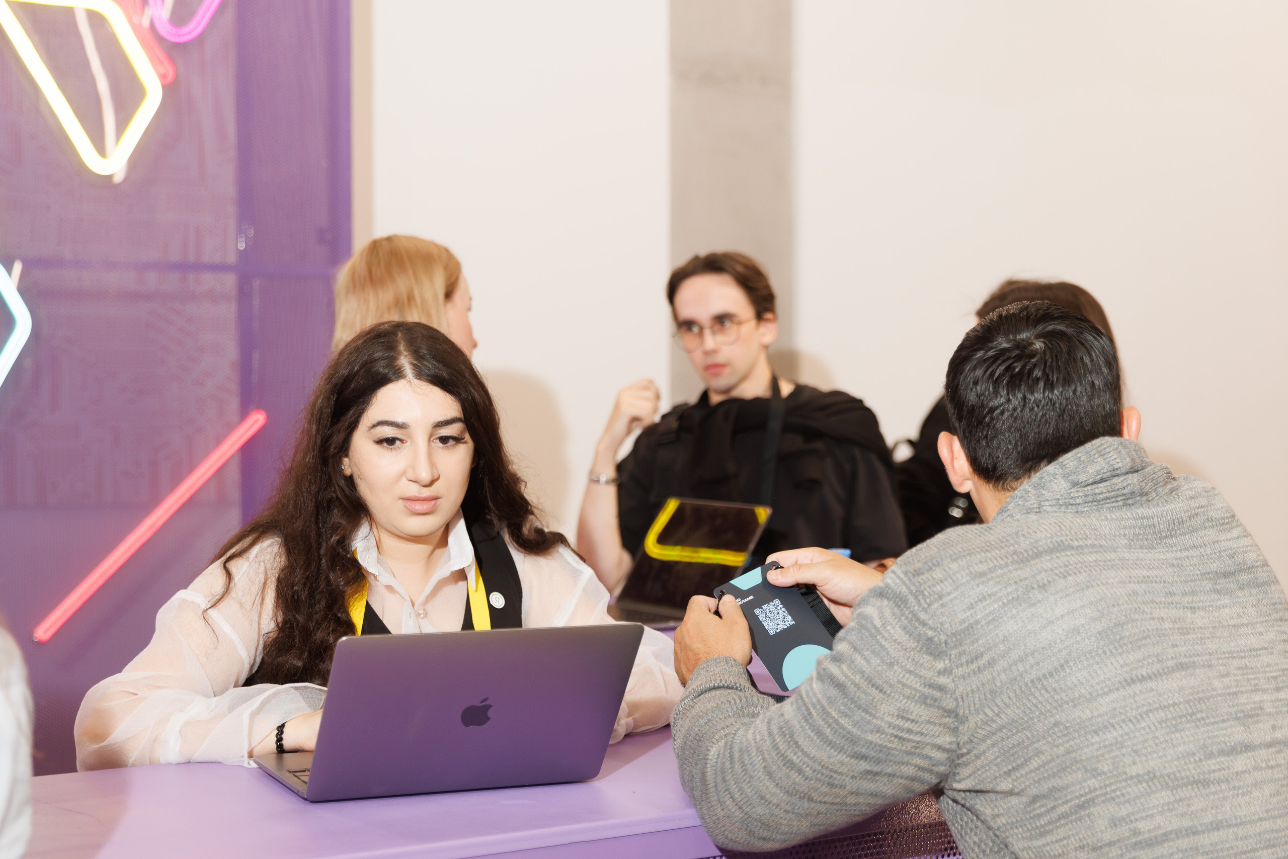 Конференция от Яндекса. Дело в рекламе!. Портретный и репортажный фотограф в Казани Андрей Богданов