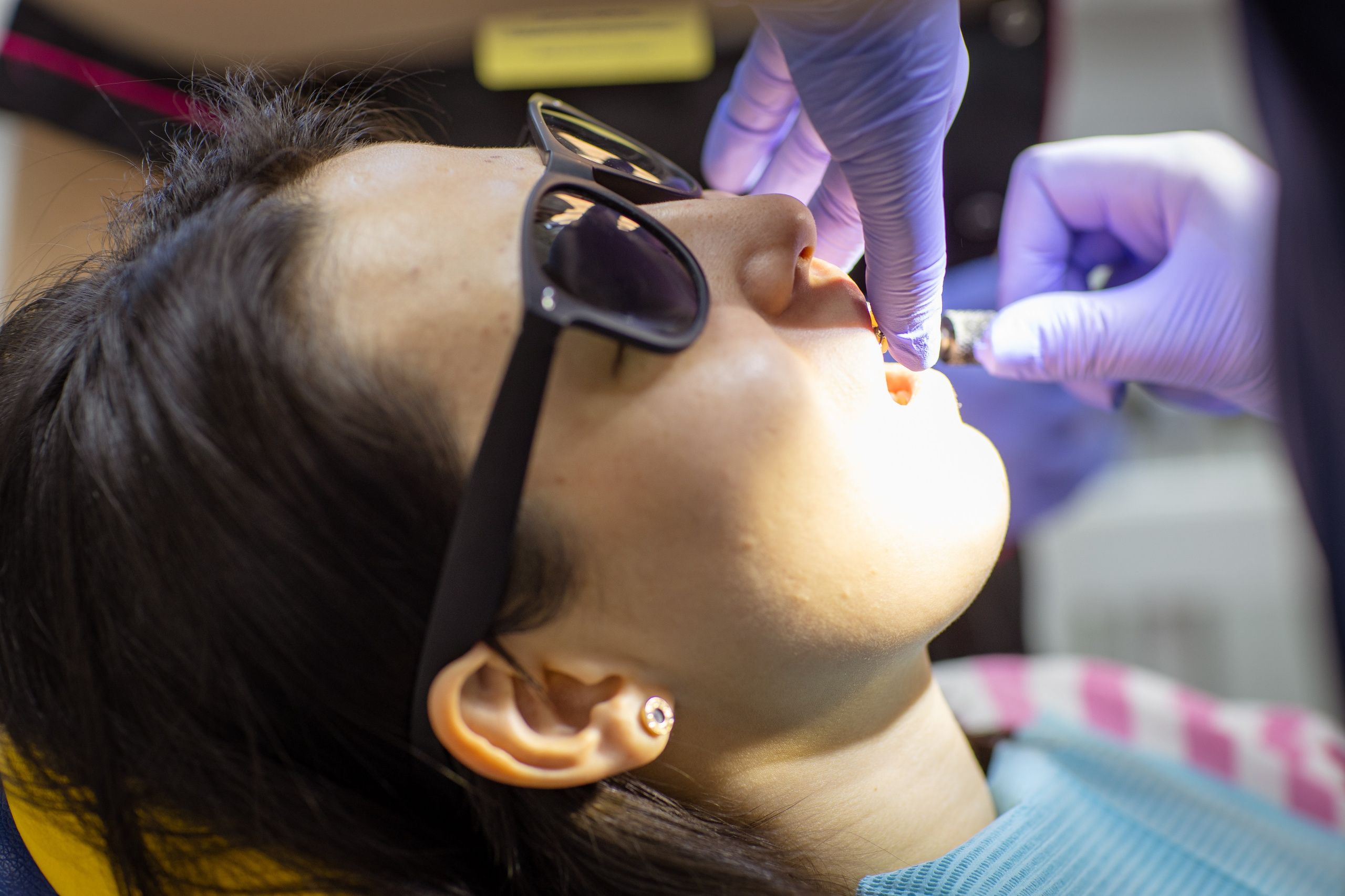 Стоматология «32 Удовольствия». Медиапродюсер, фотограф в Минеральных Водах —Виктор Холодов