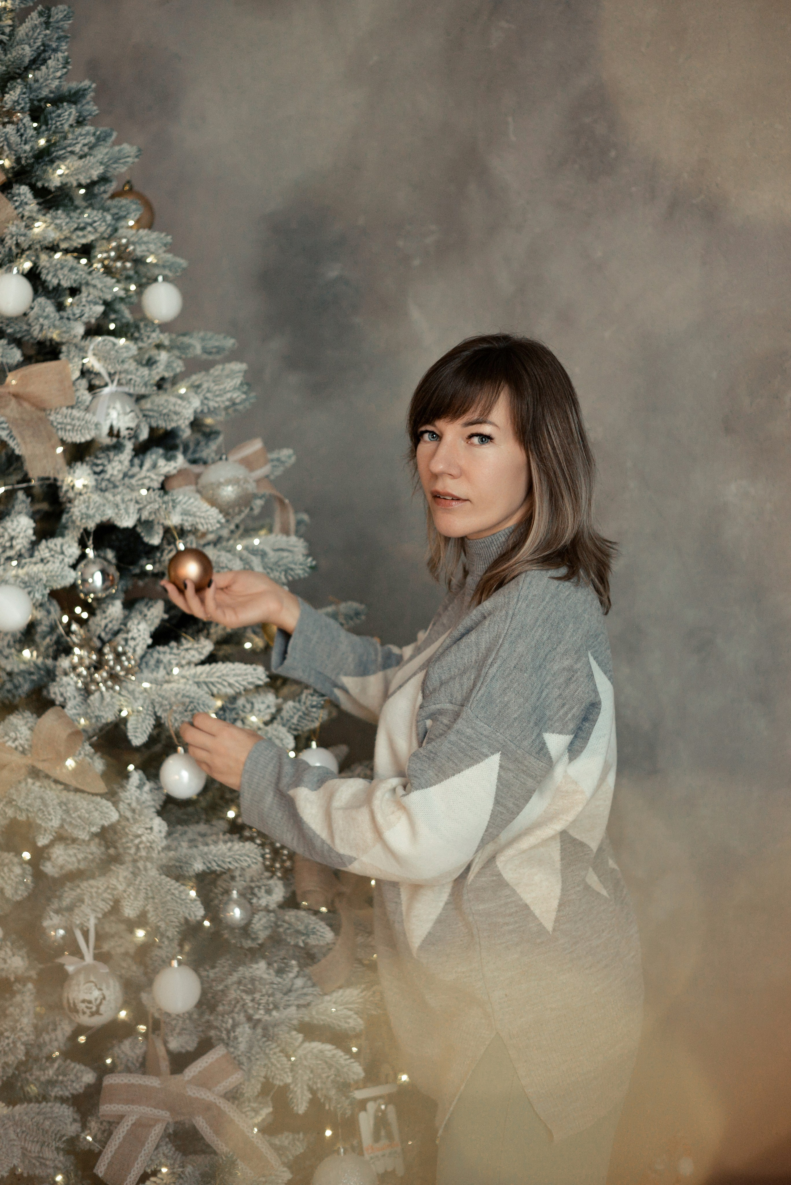 Елена с дочерью в зале Грей. Семейный и свадебный фотограф Галина Абакумова, фотосессии в Белгороде