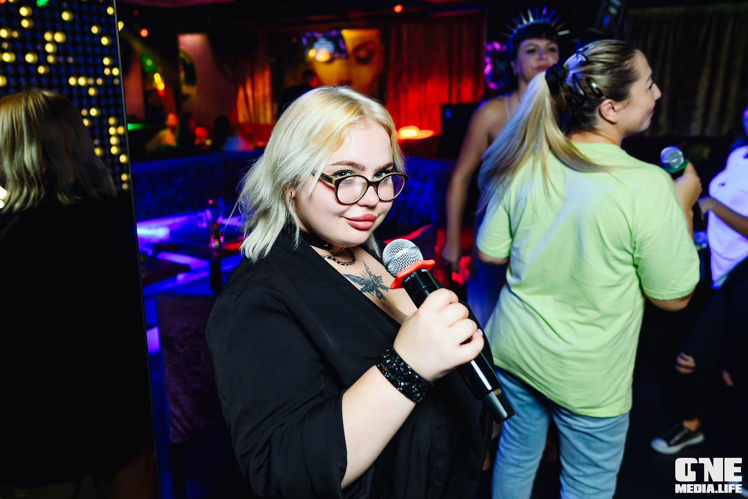 Фоторепортаж из караоке-клуба Эйфория. One Media Life: фоторепортажи, фотоотчеты с мероприятий и заведений