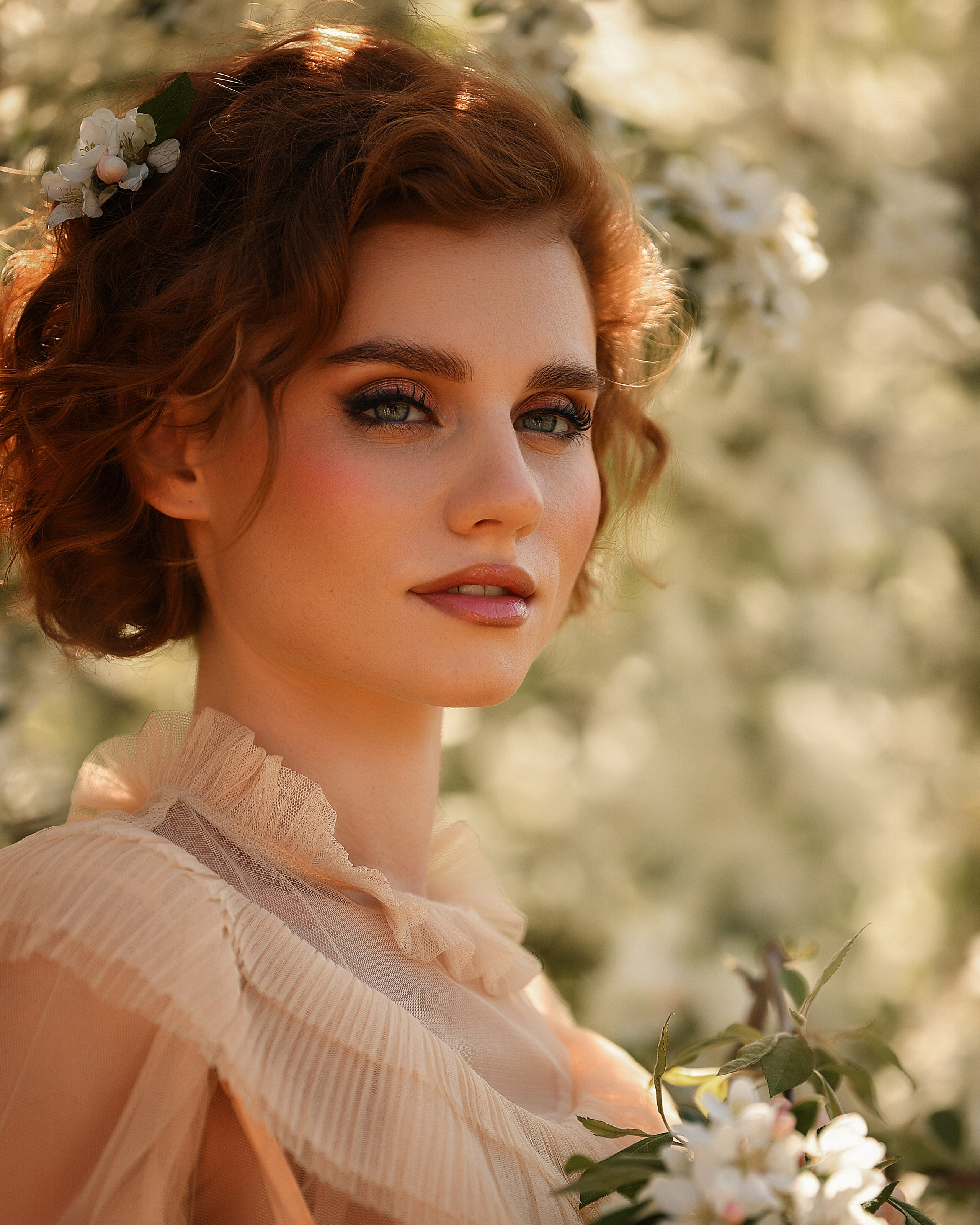 Фотосессия Лизы в Сочи в парке Дендрарий. Женский фотограф в Москве Богдашкина Динара