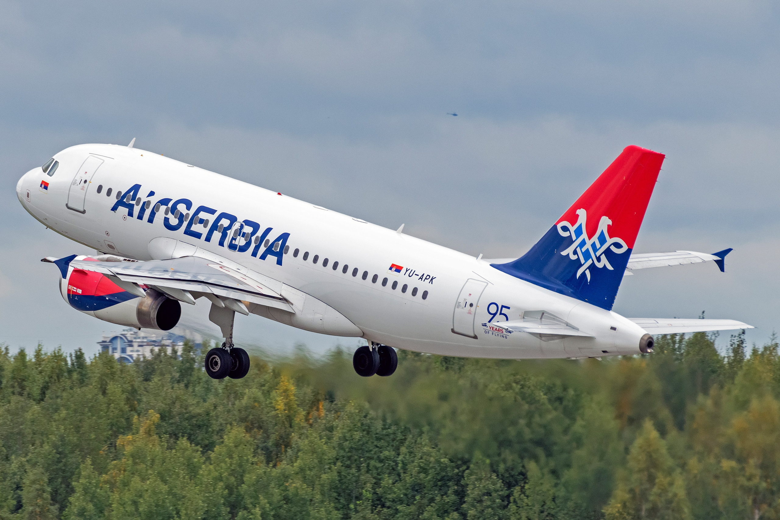 Авиация: самолеты, вертолеты, небесные зарисовки. От прошлого к будущему авиации через фотографию