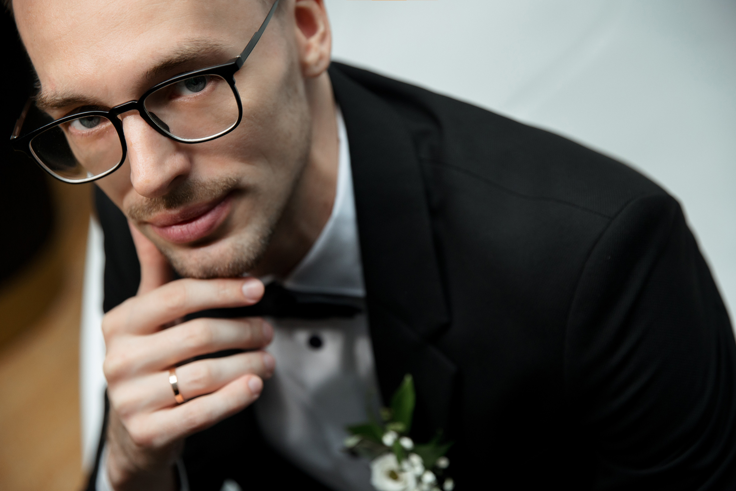 жених в очках