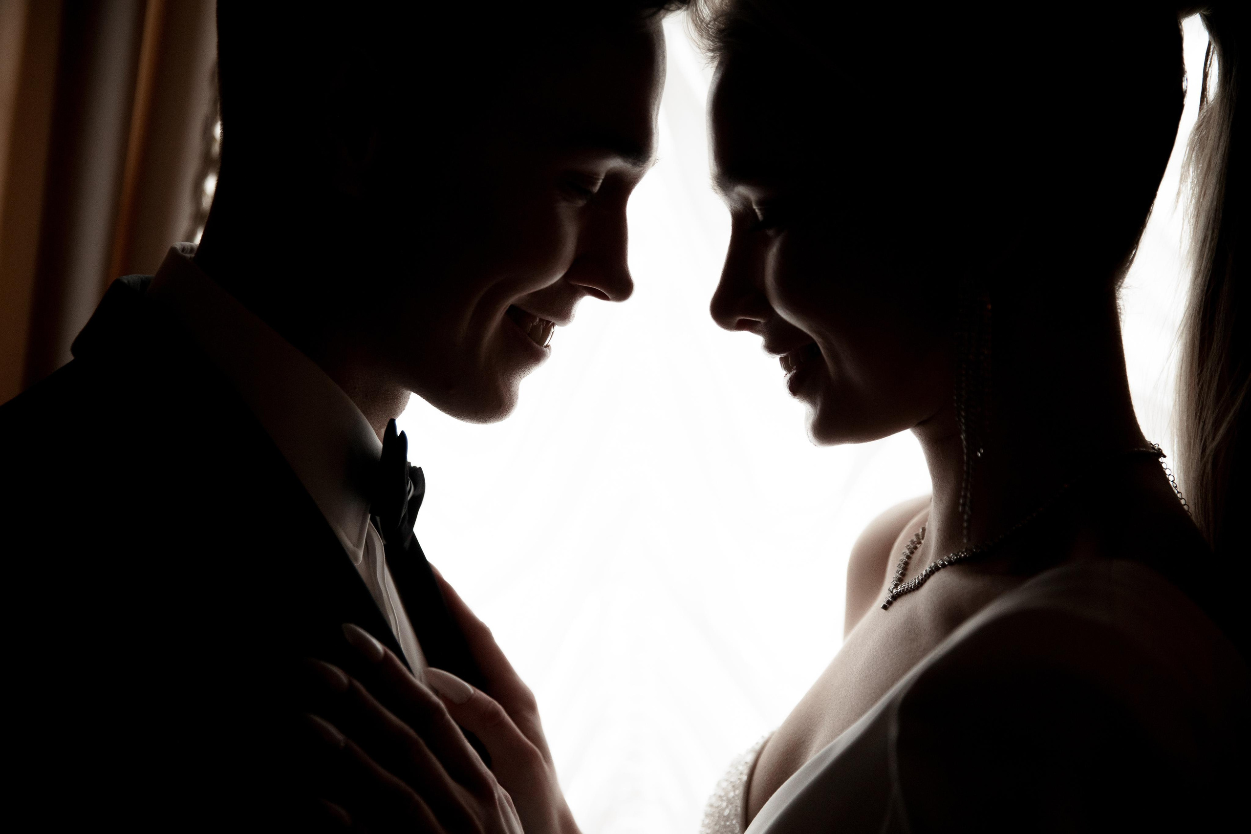 Свадебная фотосессия в отеле Эрмитаж. Свадебный фотограф в Санкт-Петербурге Никита Кузякин