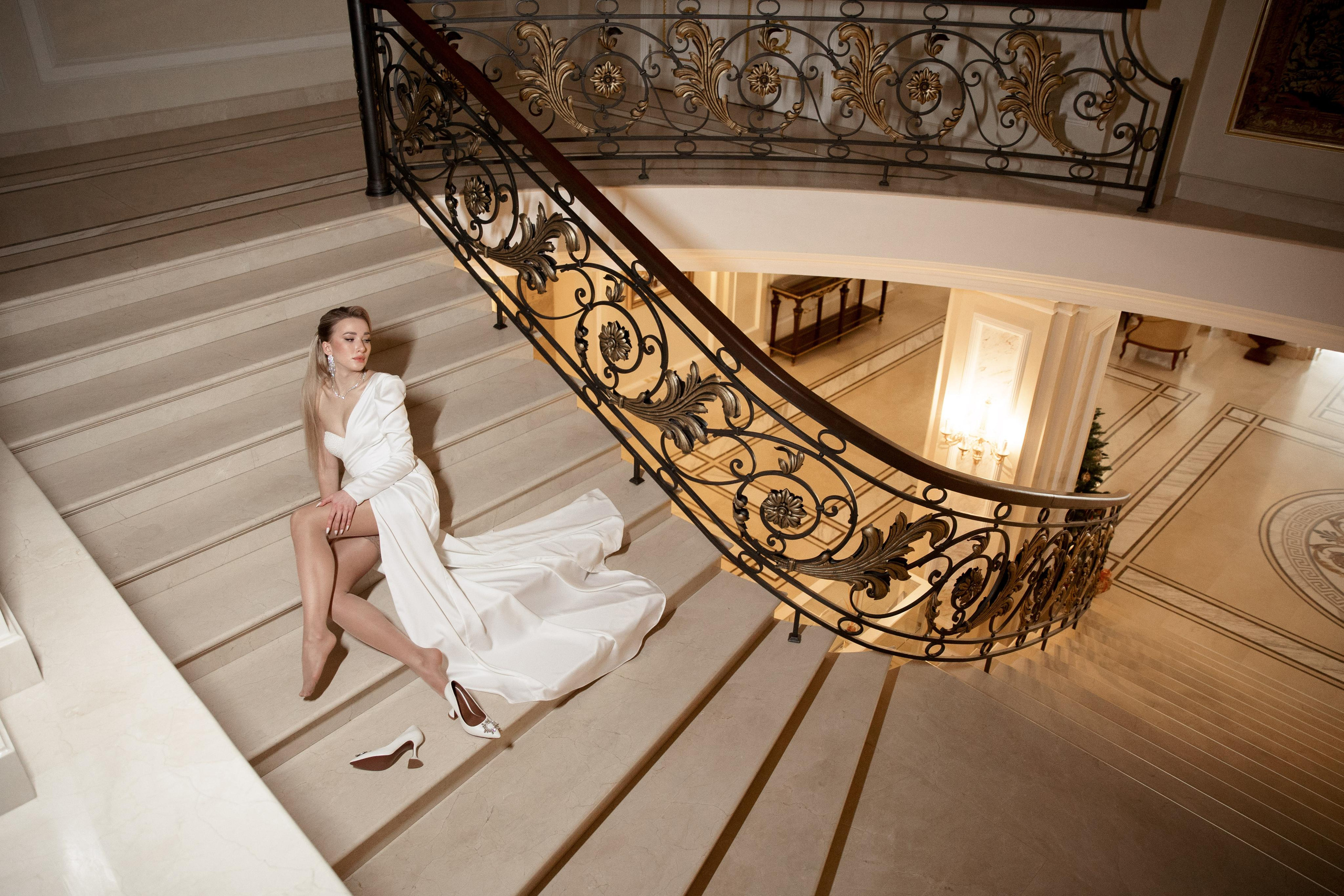 Свадебная фотосессия в отеле Эрмитаж. Свадебный фотограф в Санкт-Петербурге Никита Кузякин