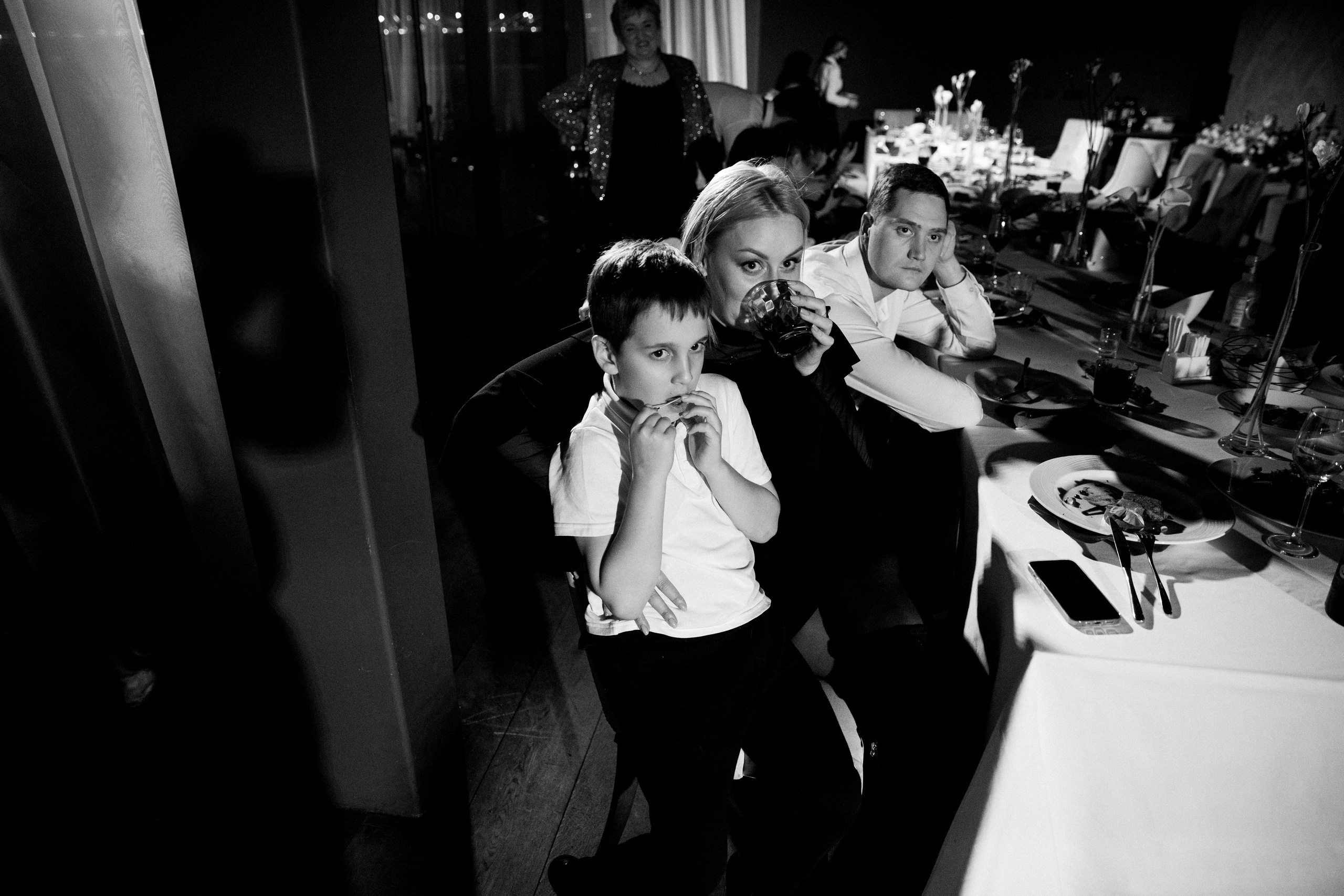 Свадебная фотосессия в отеле Эрмитаж. Свадебный фотограф в Санкт-Петербурге Никита Кузякин