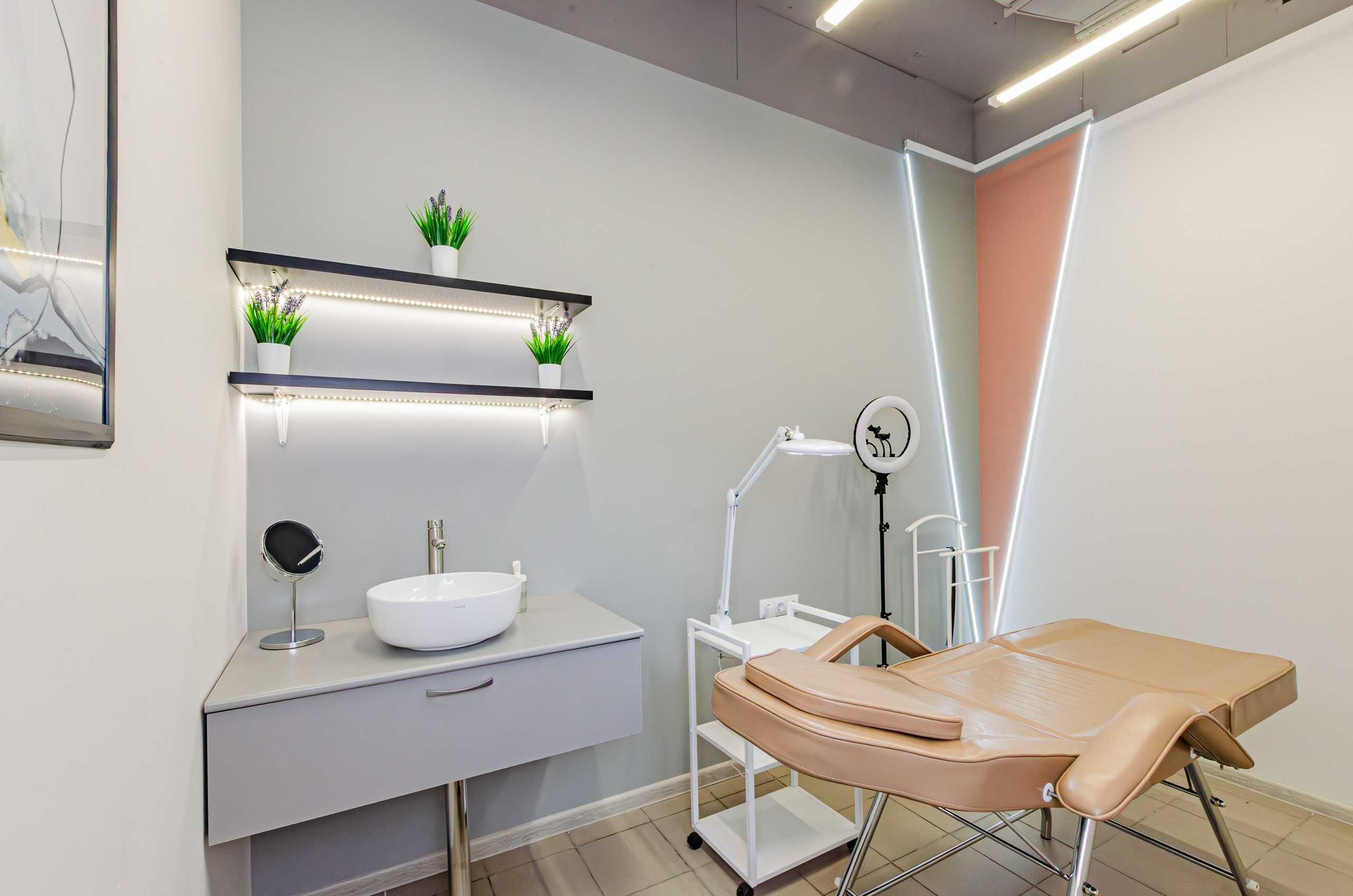 Салон красоты Glow. Nataliphotokzn.ru Фотограф. Казань. Интерьерная съёмка