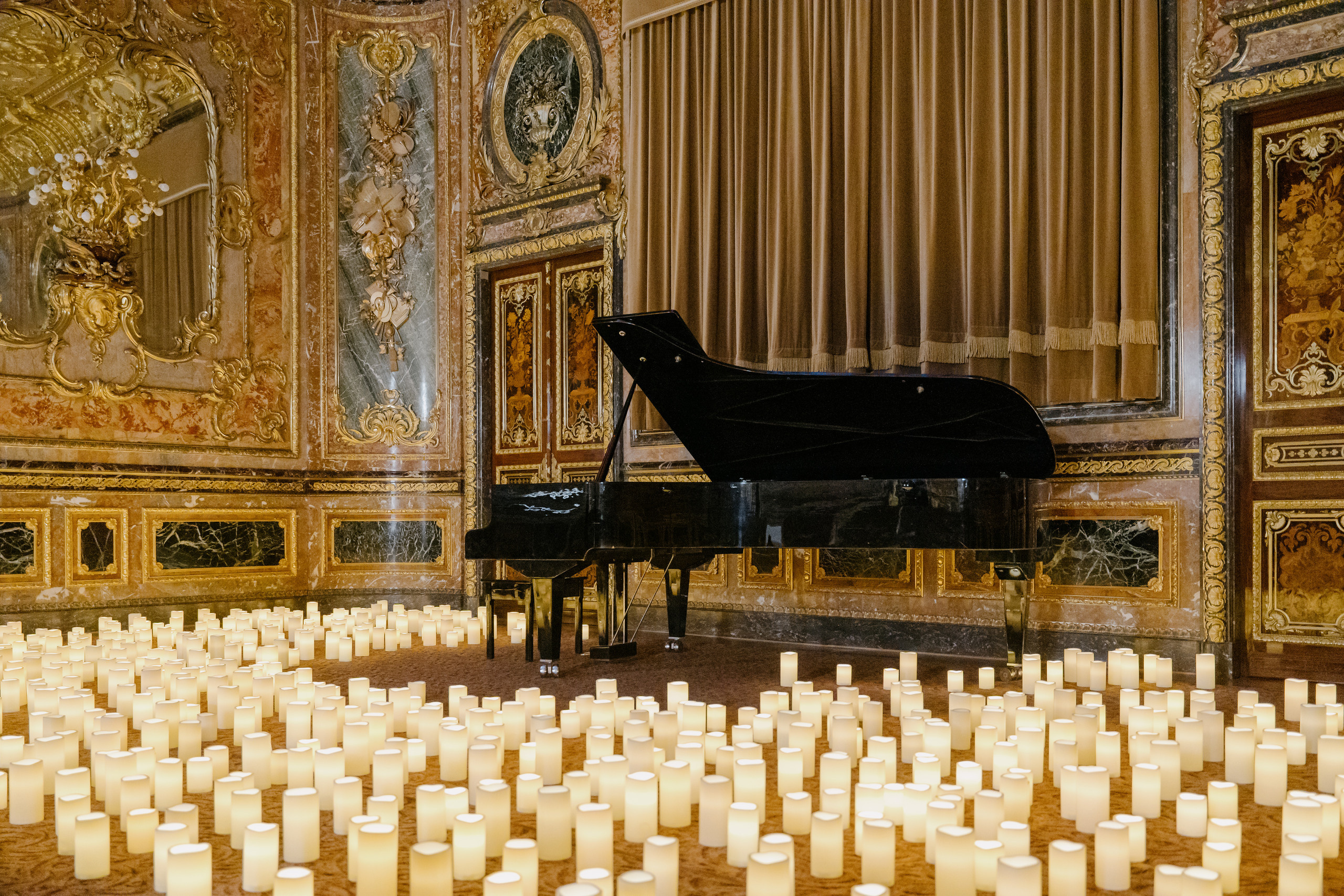 Concert at Polovtsov mansion. Svyatoslav Bunkov | photographer
