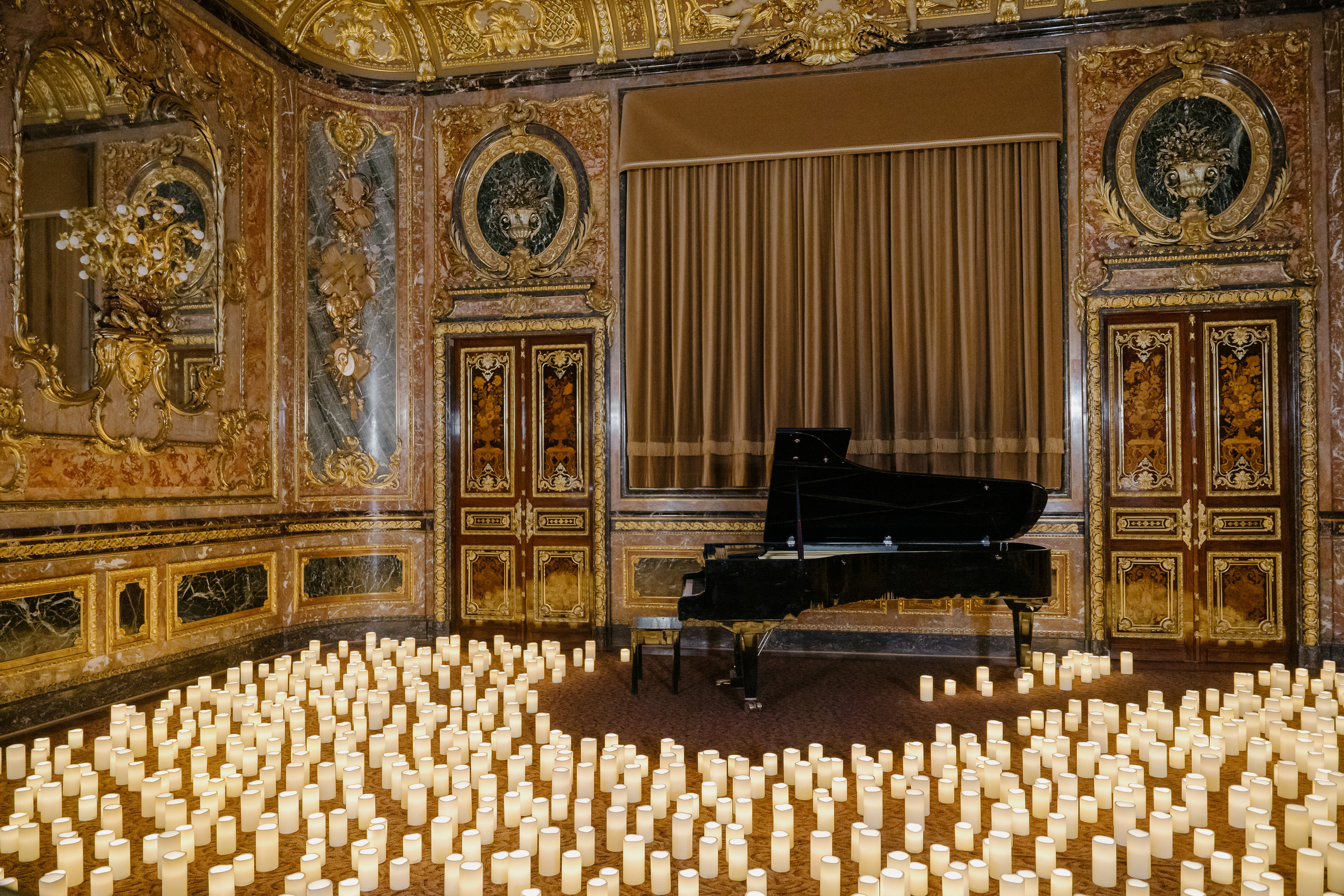 Concert at Polovtsov mansion. Svyatoslav Bunkov | photographer