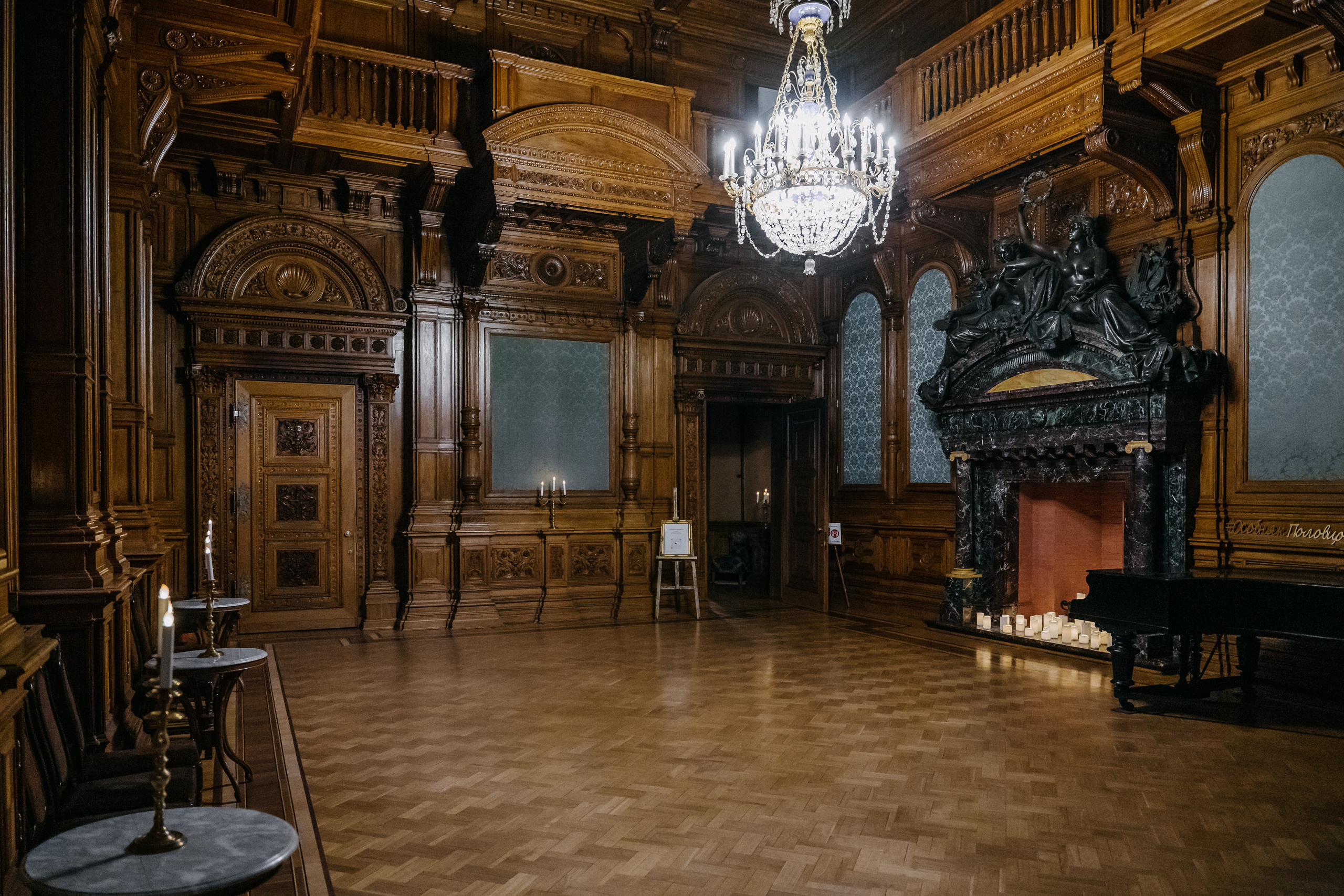 Concert at Polovtsov mansion. Svyatoslav Bunkov | photographer