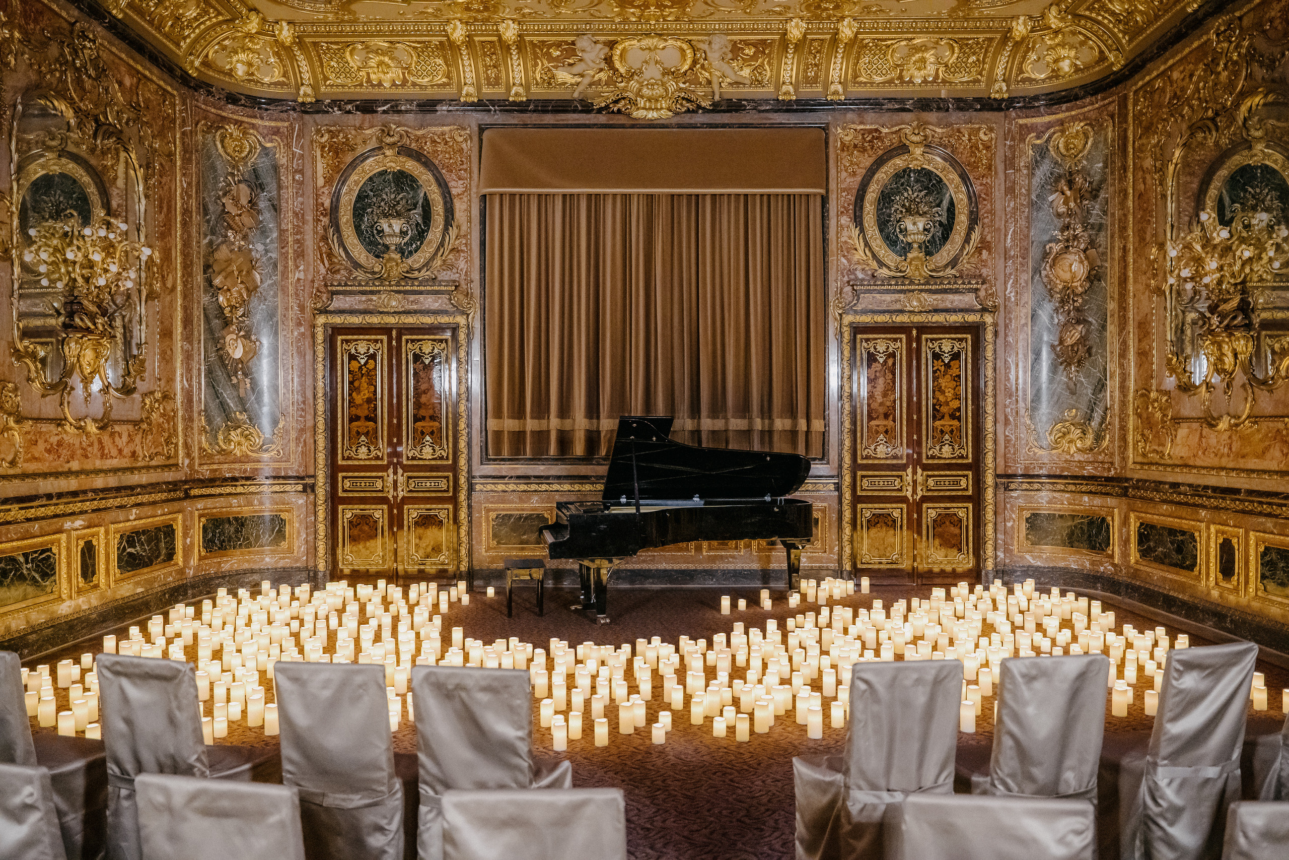 Concert at Polovtsov mansion. Svyatoslav Bunkov | photographer