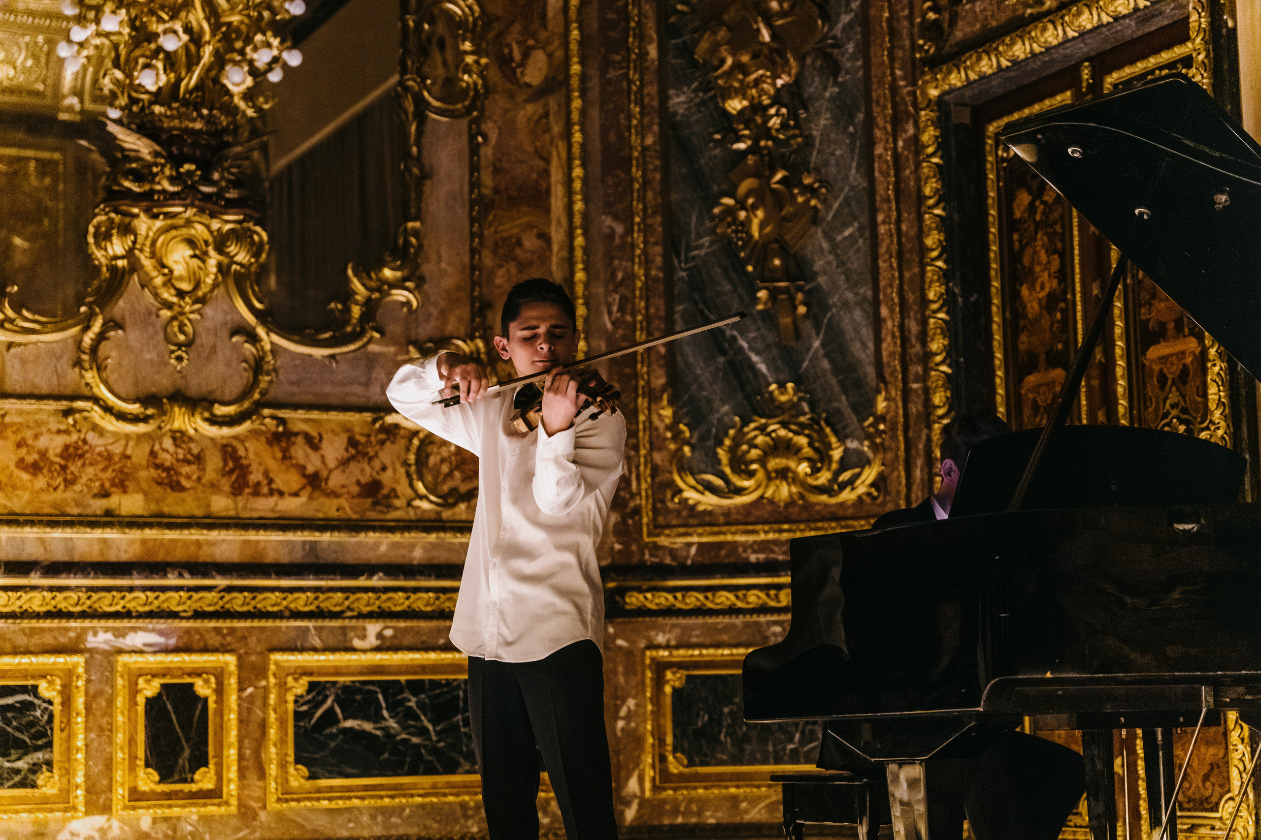Concert at Polovtsov mansion. Svyatoslav Bunkov | photographer