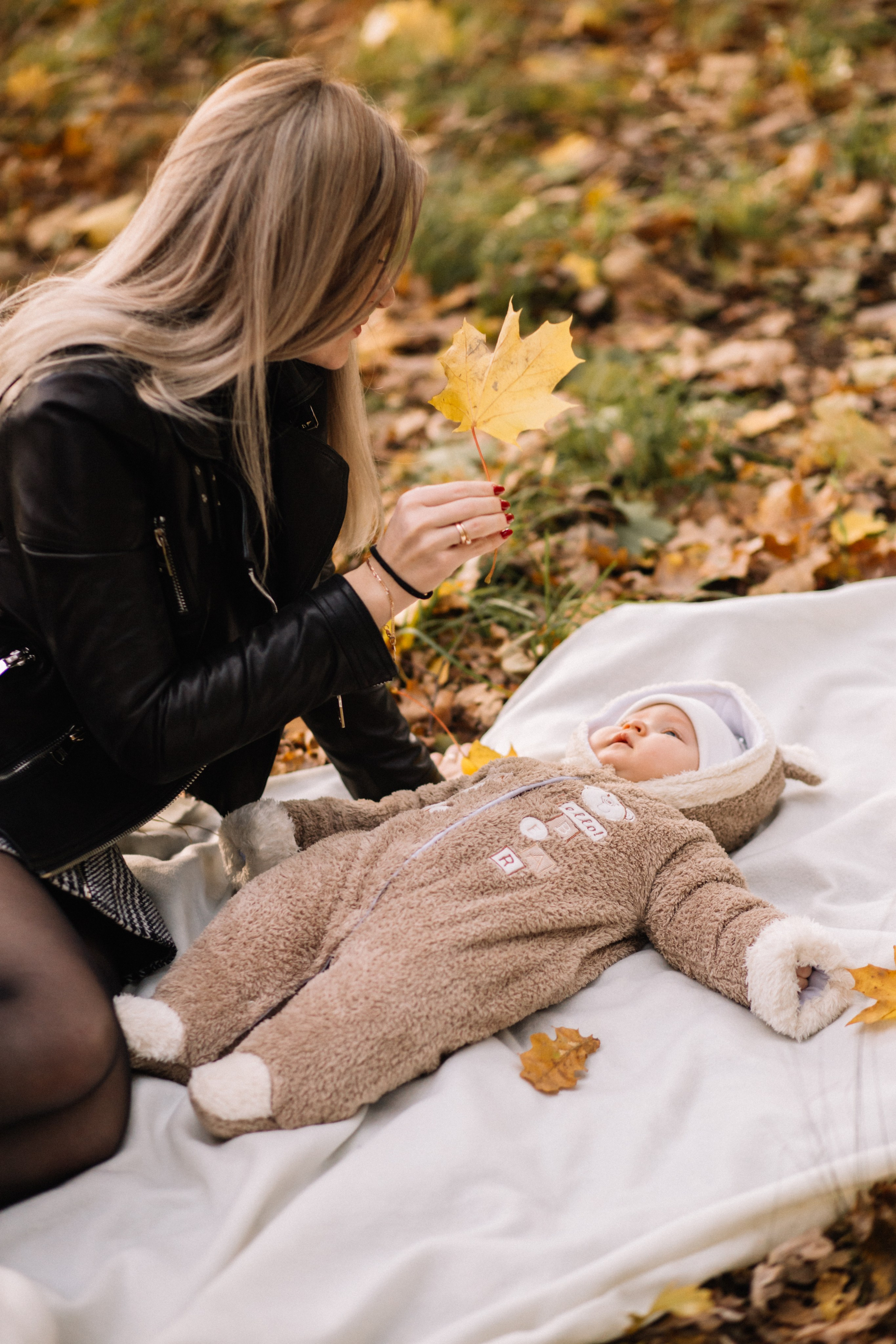 Алина и Аделина. Первая осень малышки. Семейный фотограф в Калининграде Анастасия Юрина