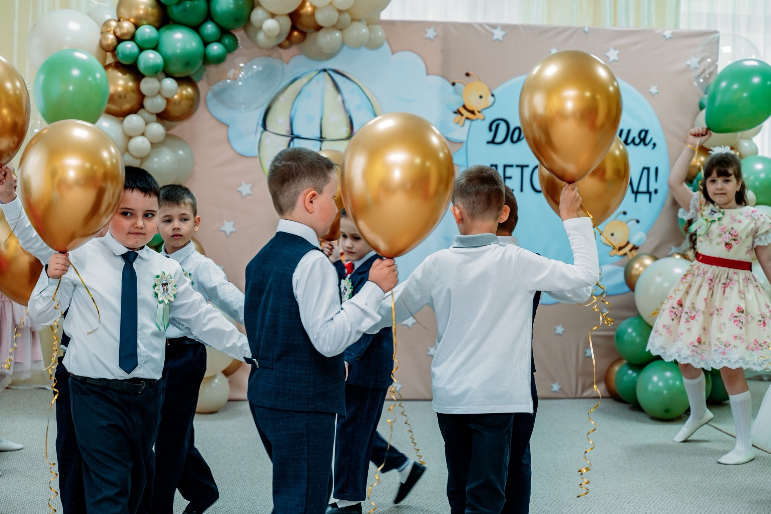 Выпускной 2025 детский сад 63. Фотограф Алёна Царькова. Киселевск