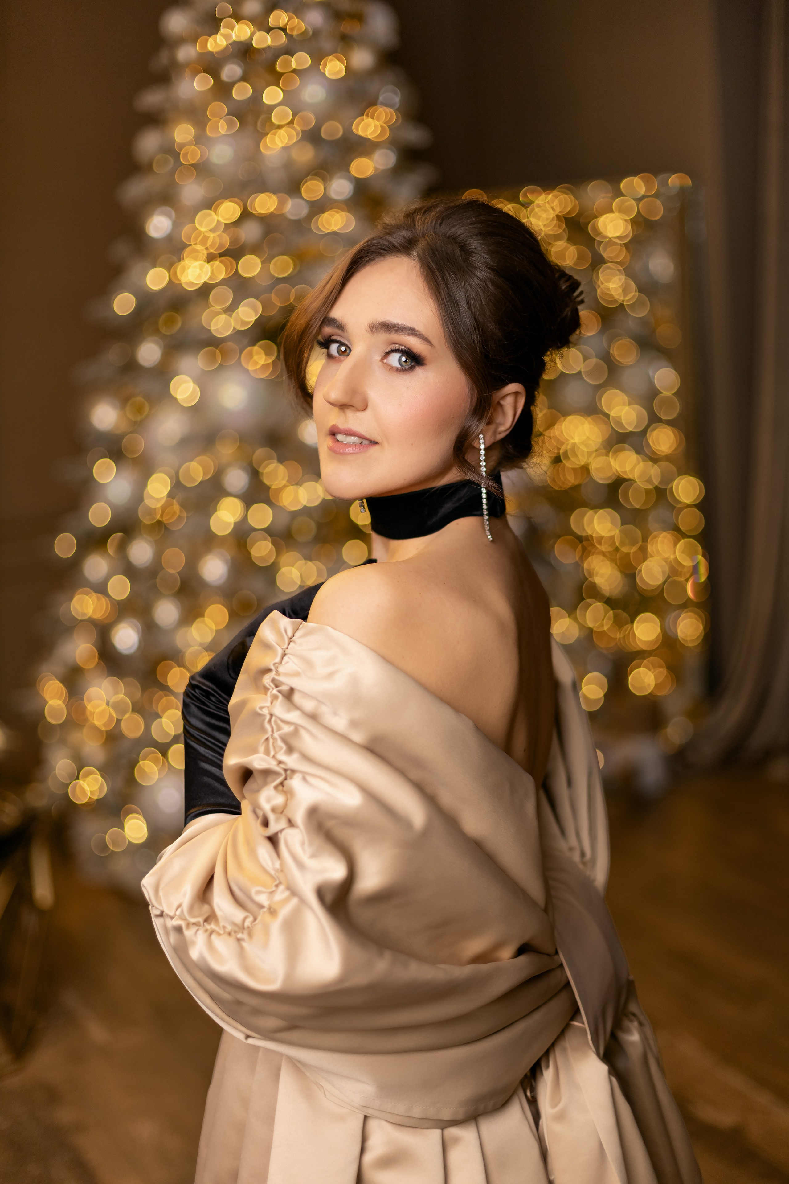 Валерия — фотосъёмка по пакету Комфорт + аренда платья. Ирина Мезенцева | Женский и предметный фотограф | г. Омск